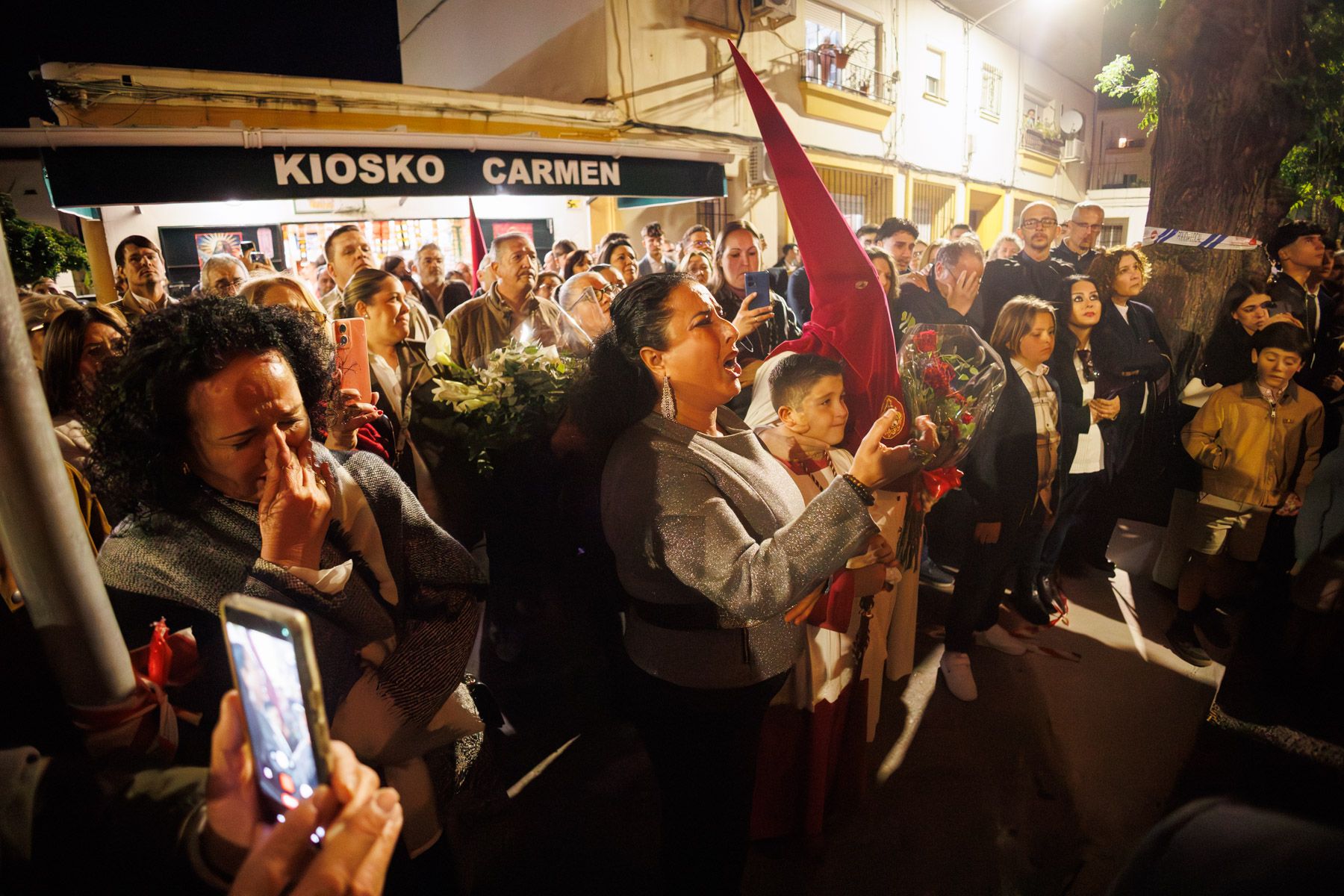 La Paz de Fátima procesiona en un Lunes Santo perfecto en Jerez