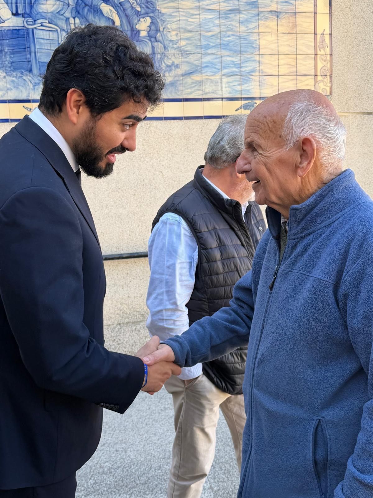 Una de las imágenes de la visita de Alvise.