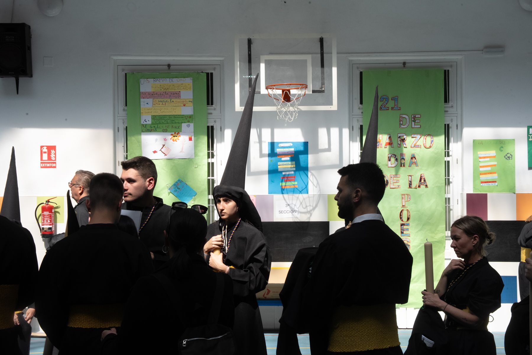 Imágenes de un Martes Santo radiante en Cádiz