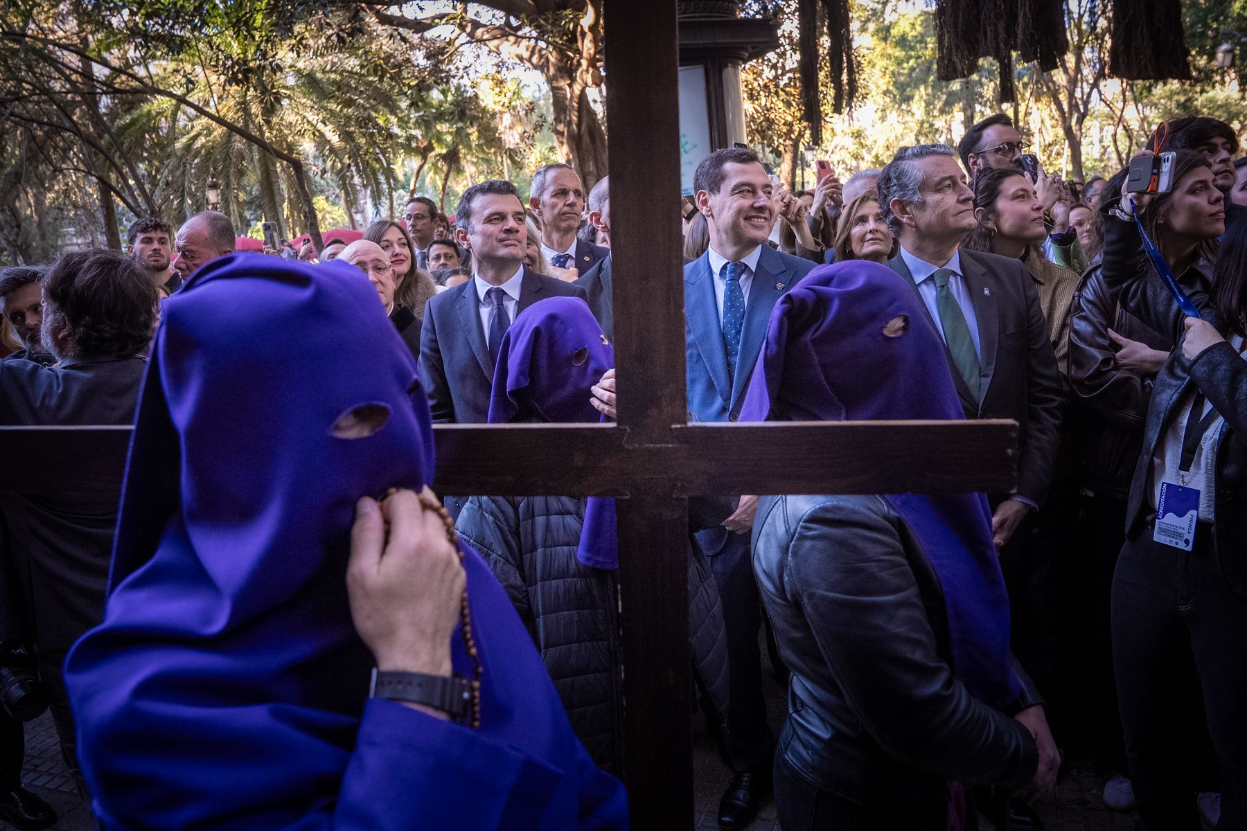 Imágenes de un Martes Santo radiante en Cádiz