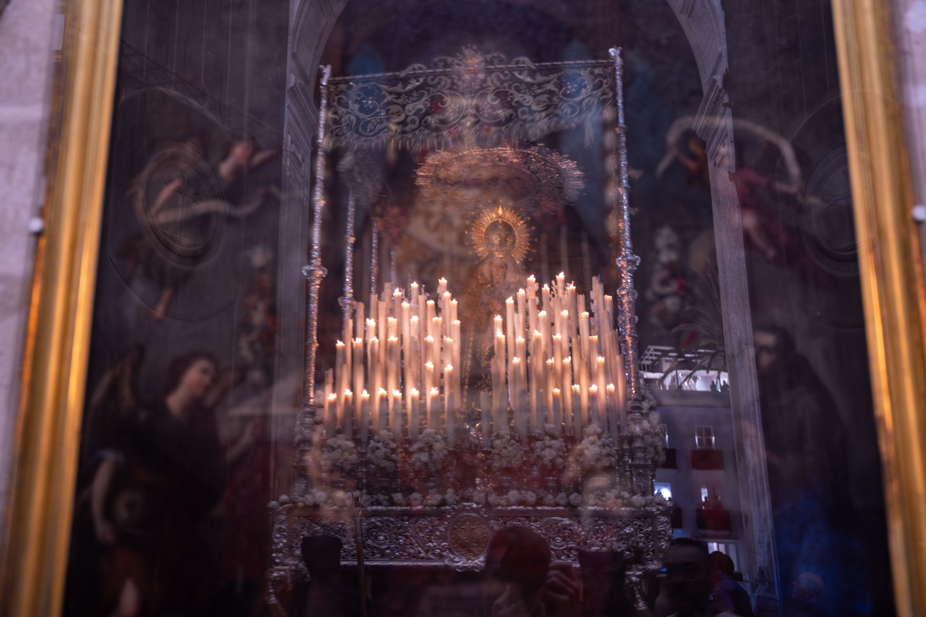 Imágenes de un Martes Santo radiante en Cádiz