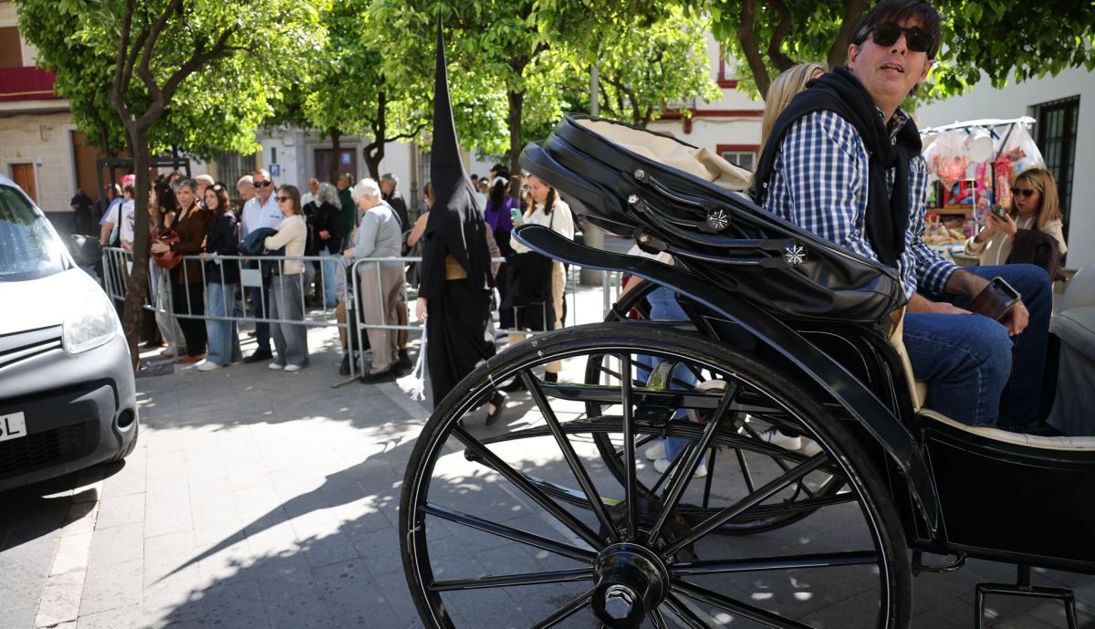 Miércoles Santo Jerez salida Tres Caídas San Miguel