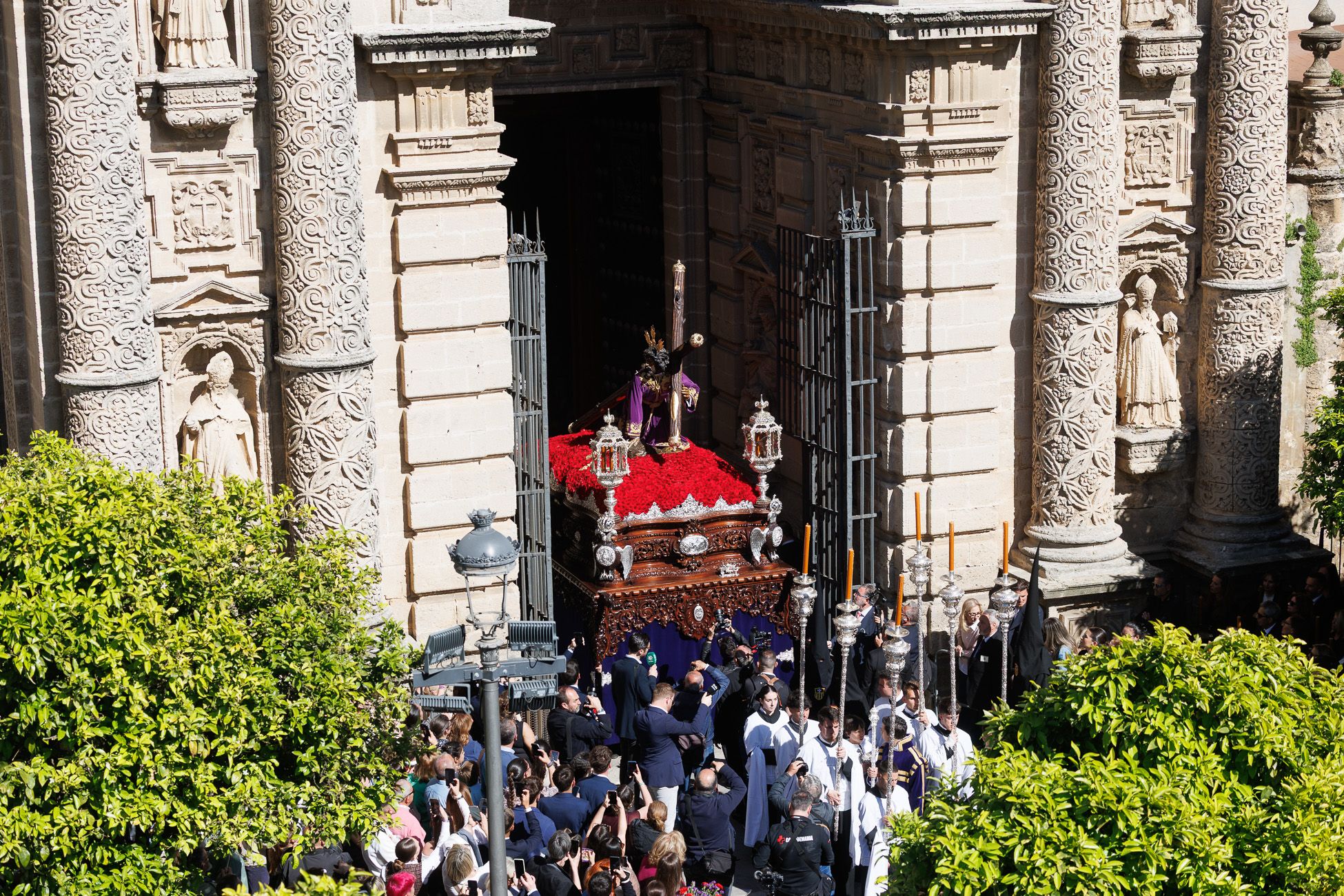 Miércoles Santo Jerez salida Tres Caídas San Miguel 8