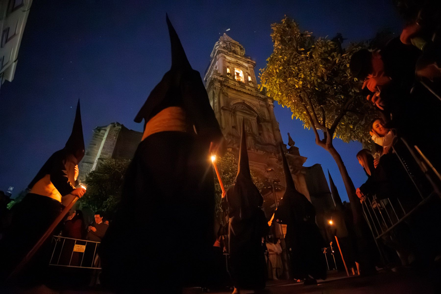 Las Tres Caídas un Miércoles Santo desde San Miguel