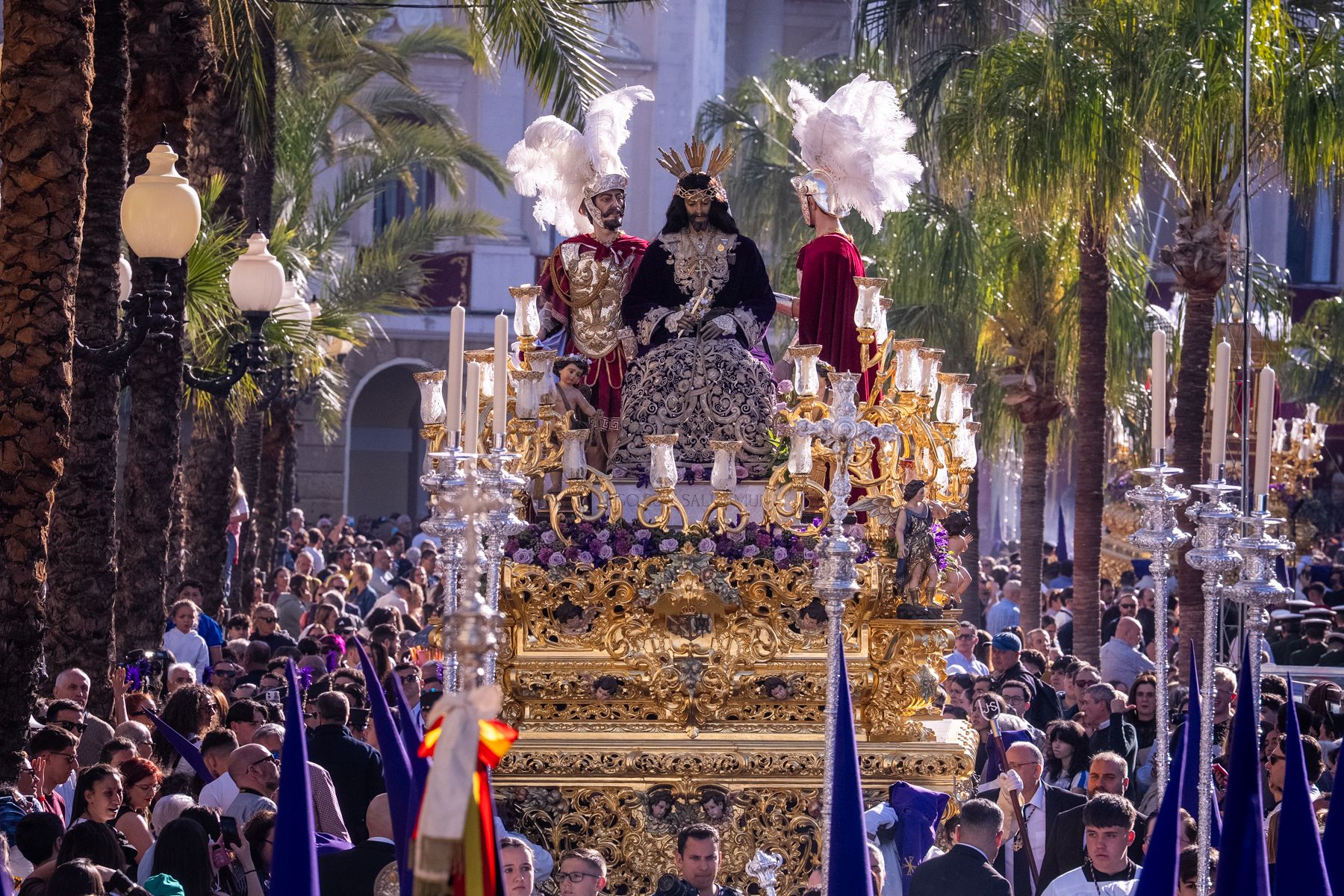 Las imágenes del Miércoles Santo de Cádiz.