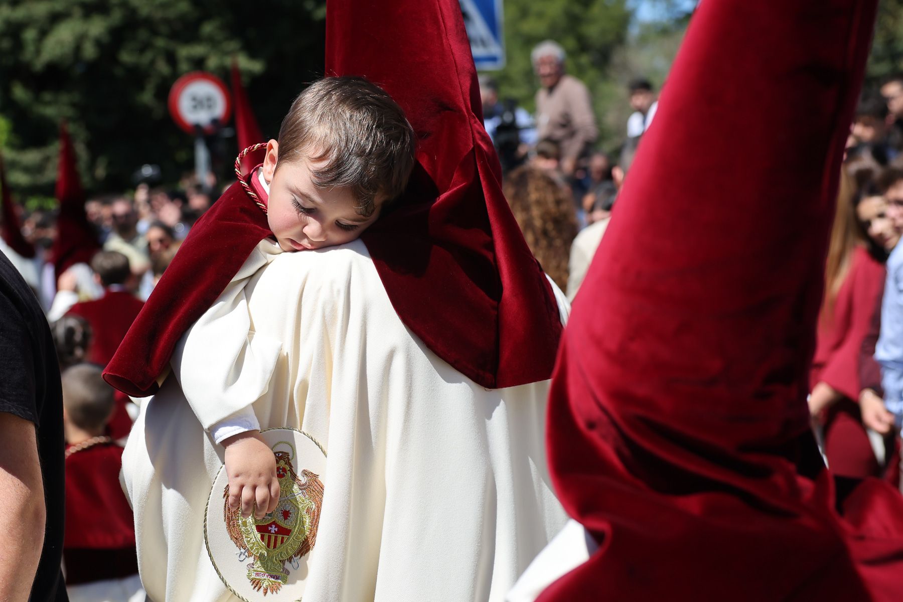 El Soberano Poder, la Hermandad de La Granja, emprendiendo su camino hacia el centro de Jerez  2