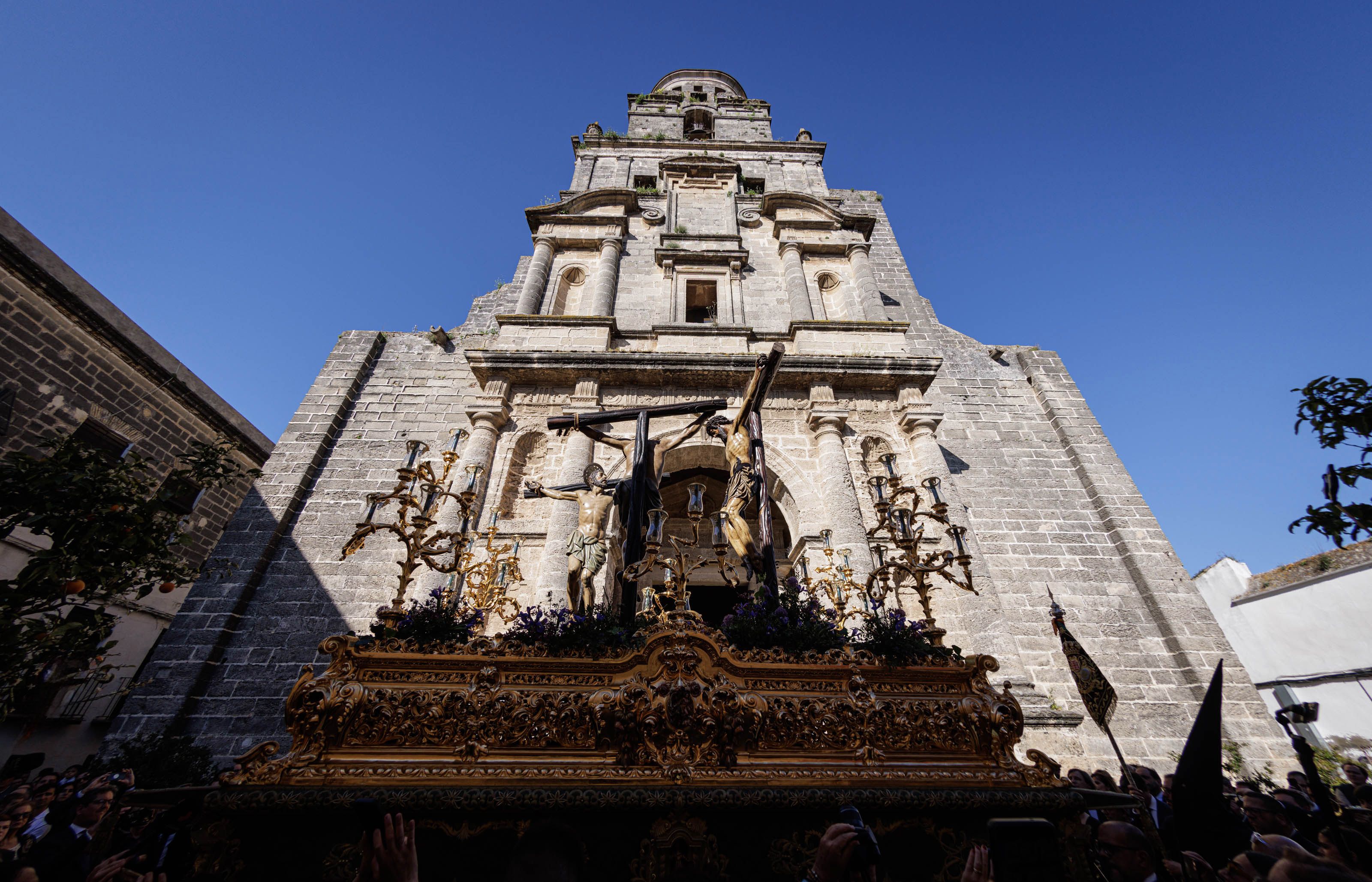 La salida de la Hermandad de la Vera-Cruz este Jueves Santo de 2026, en imágenes.