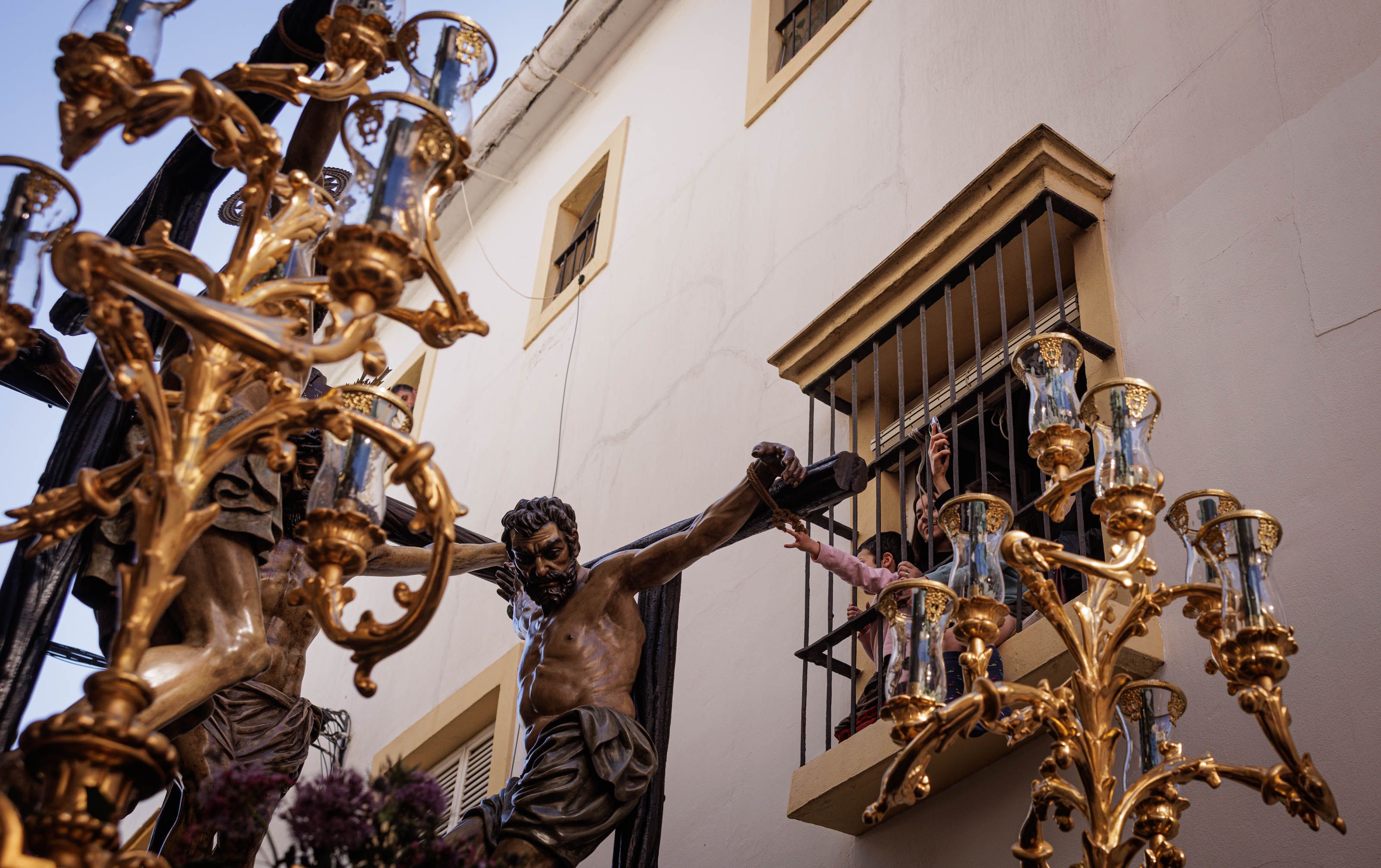 La salida de la Hermandad de la Vera-Cruz este Jueves Santo de 2026, en imágenes.