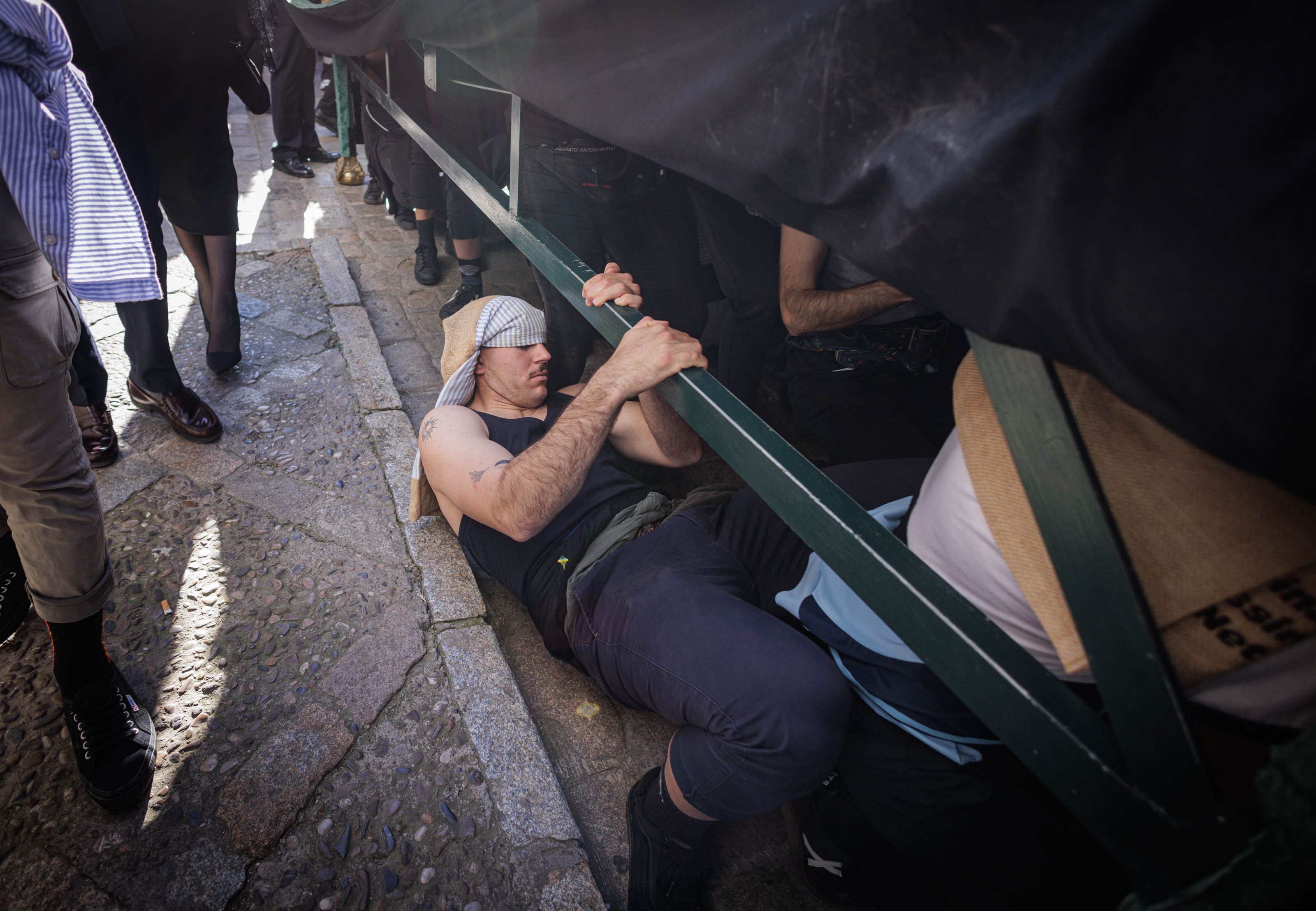 La salida de la Hermandad de la Vera-Cruz este Jueves Santo de 2026, en imágenes.