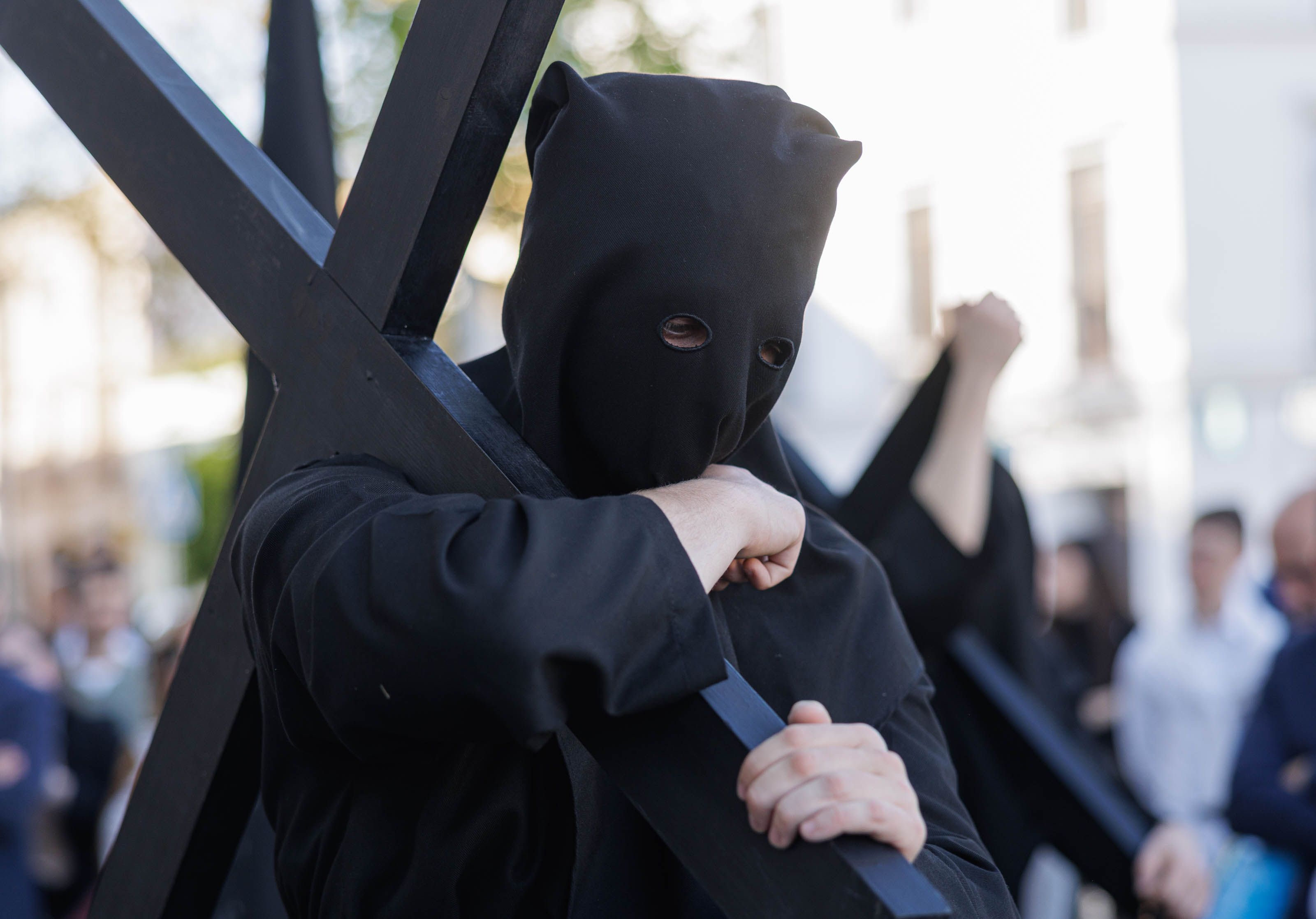 La salida de la Hermandad de la Vera-Cruz este Jueves Santo de 2026, en imágenes.