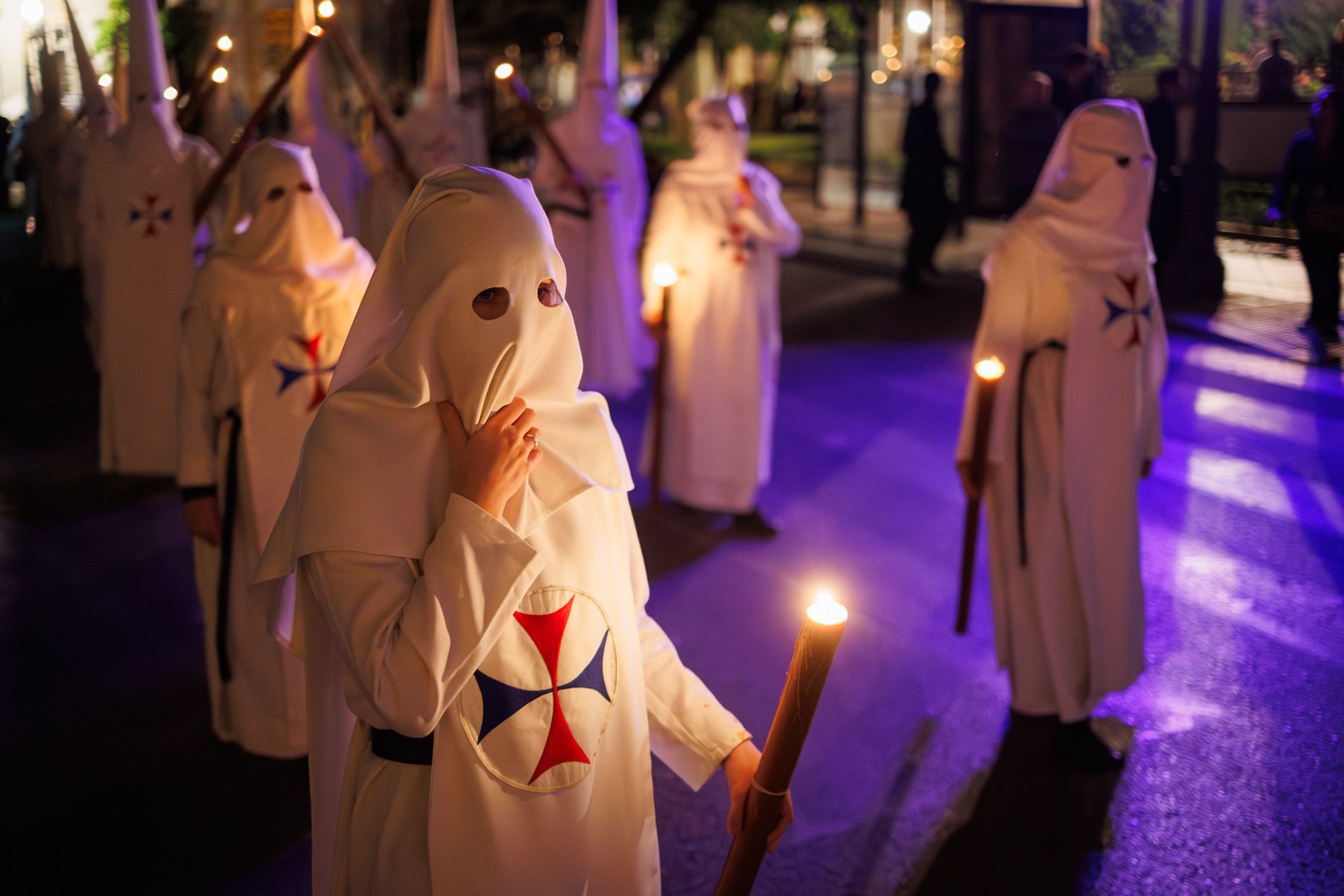La Hermandad de Humildad y Paciencia por el barrio San Pedro este Jueves Santo de 2026.