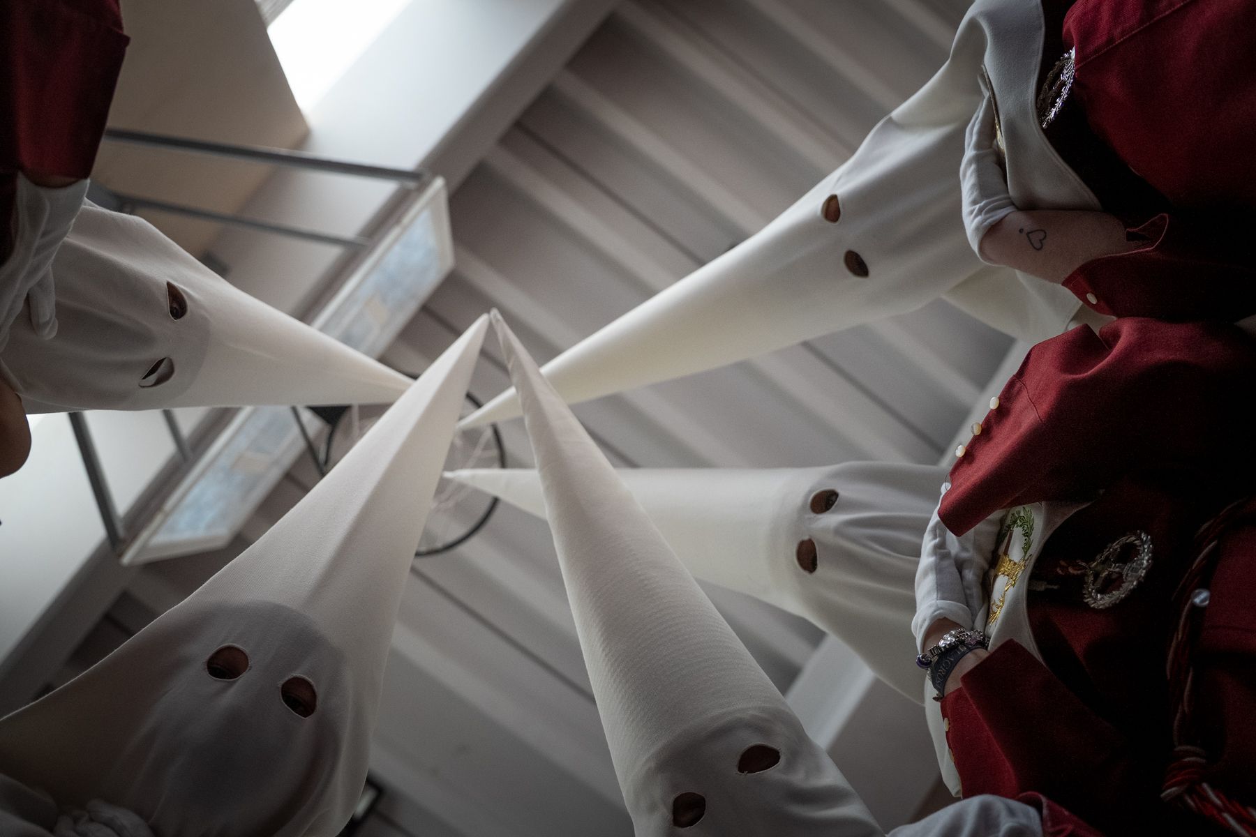 Jueves Santo de luz en Cádiz y Madrugada de silencio y recogimiento