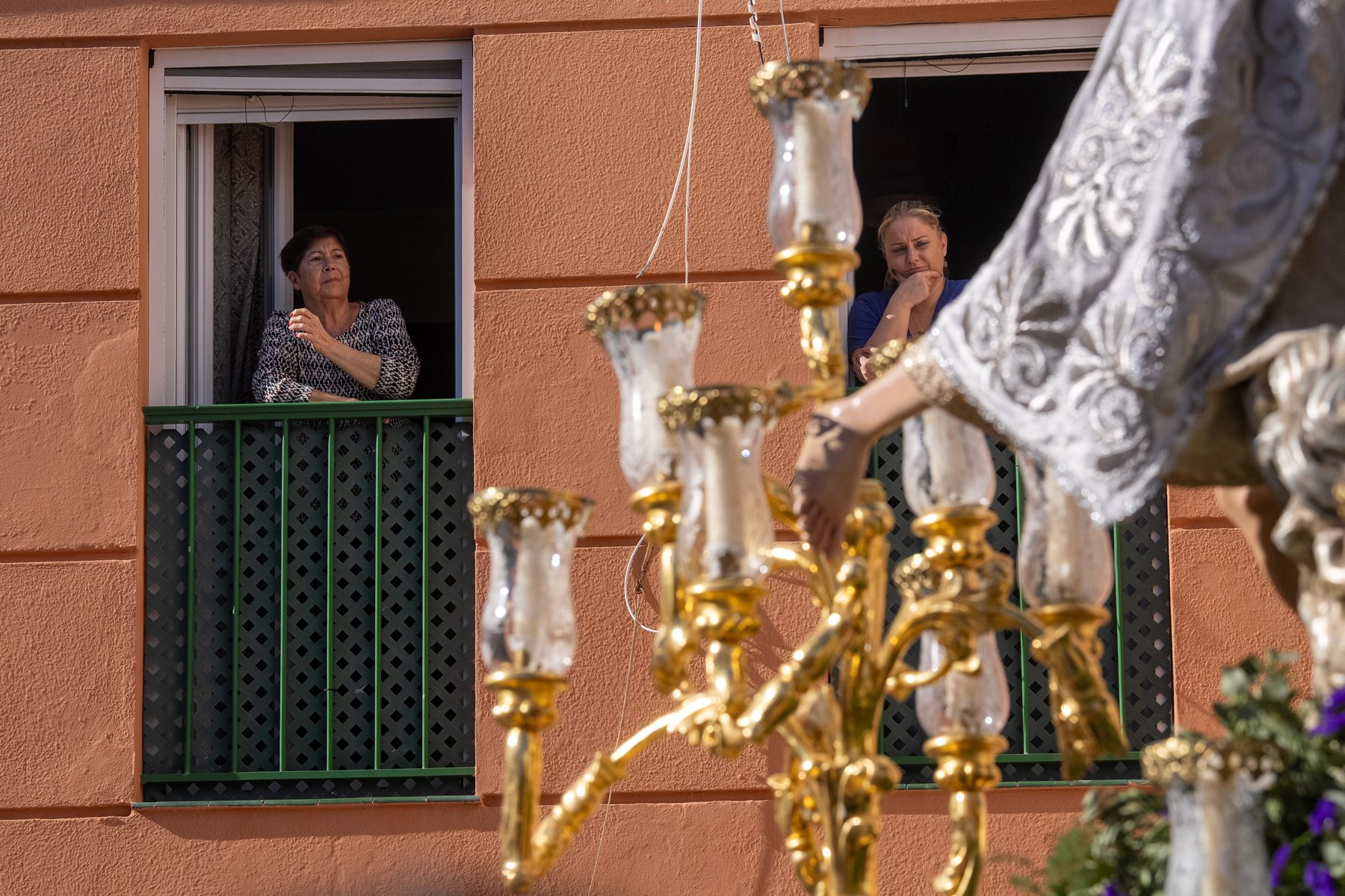 Jueves Santo de luz en Cádiz y Madrugada de silencio y recogimiento