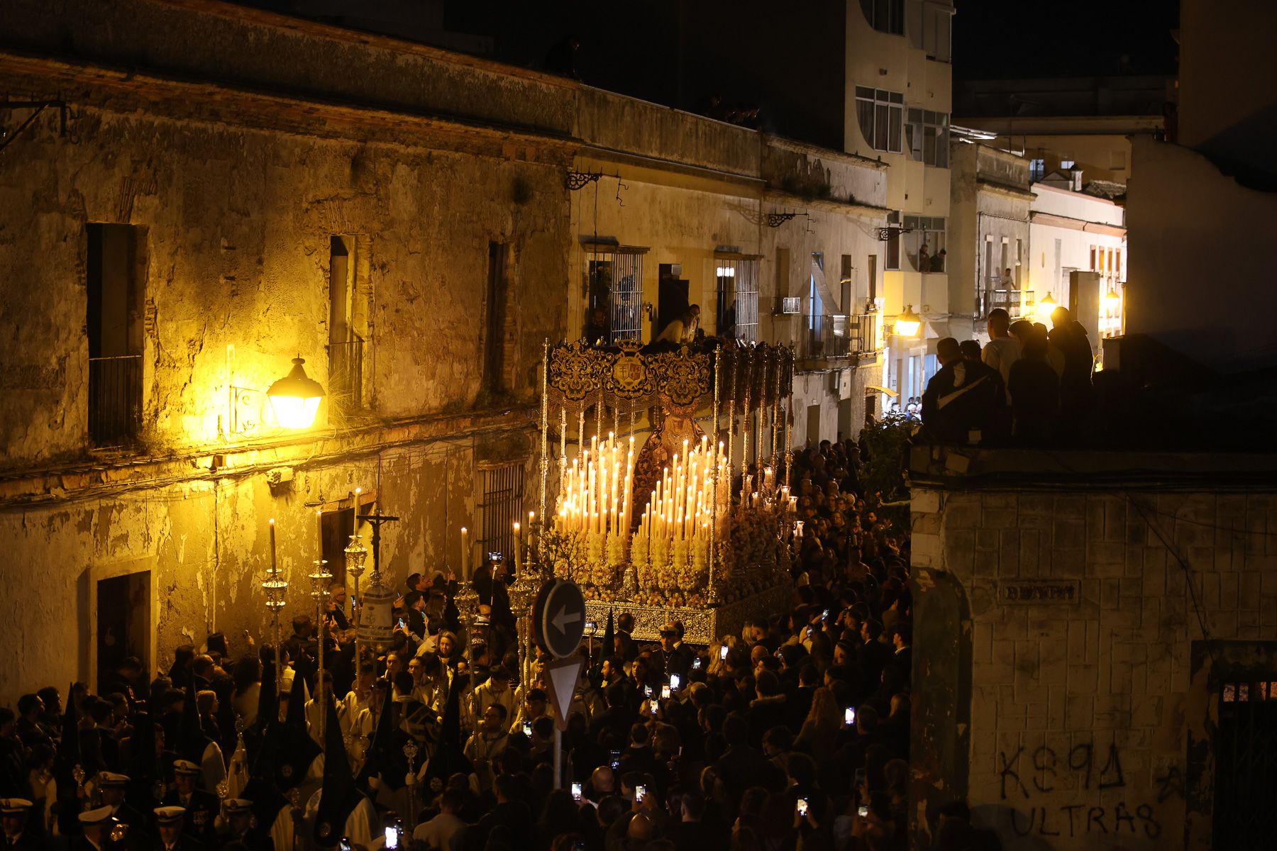 Las primeras horas de La Yedra en la calle, desde La Peña La Bulería en Jerez 15