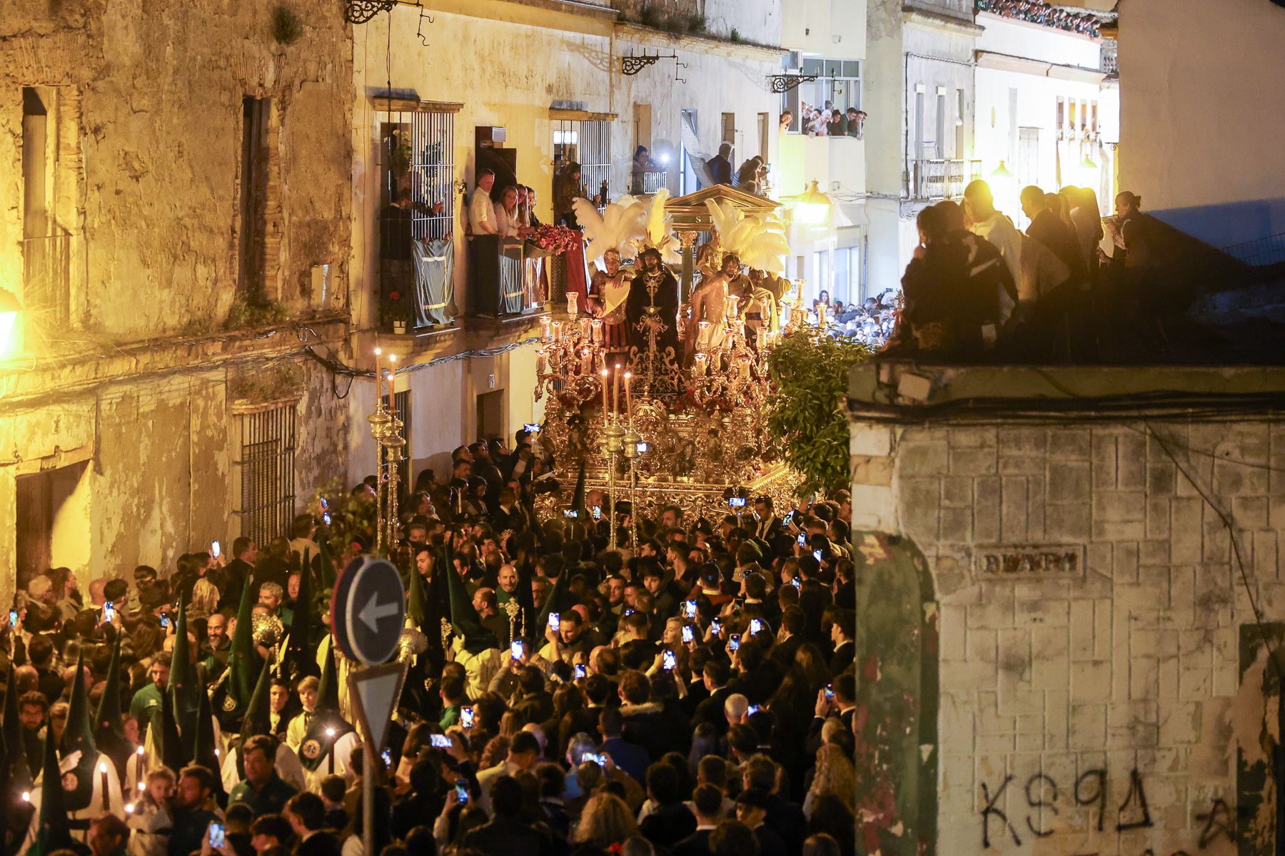 Las primeras horas de La Yedra en la calle, desde La Peña La Bulería en Jerez-