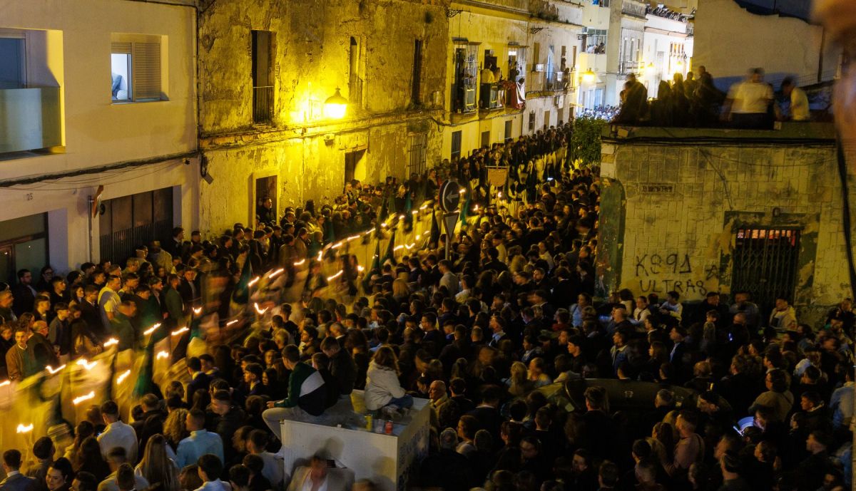 Las primeras horas de La Yedra en la calle, desde La Peña La Bulería en Jerez 26
