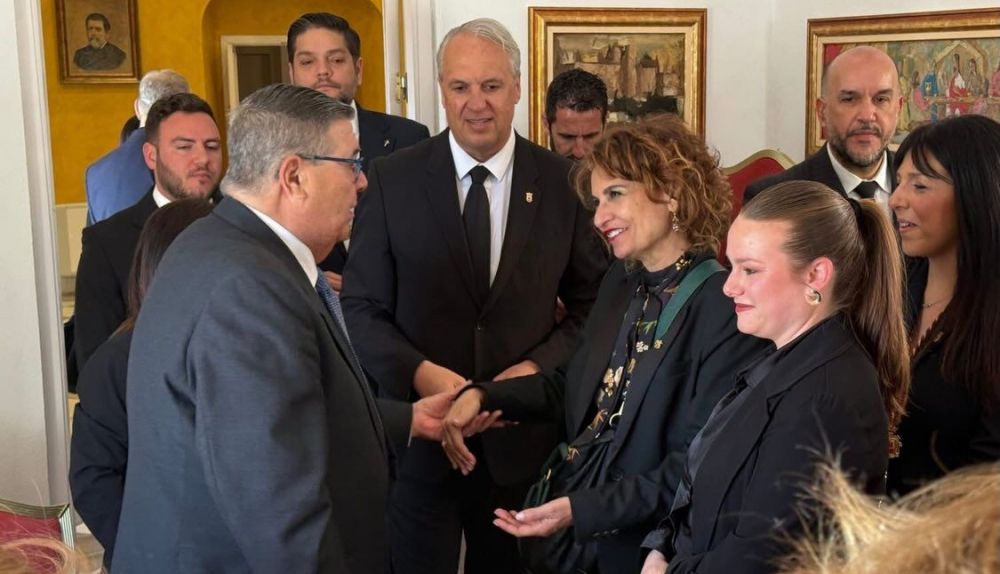 juan carlos ruiz boix maria jesus montero semana santa san roque