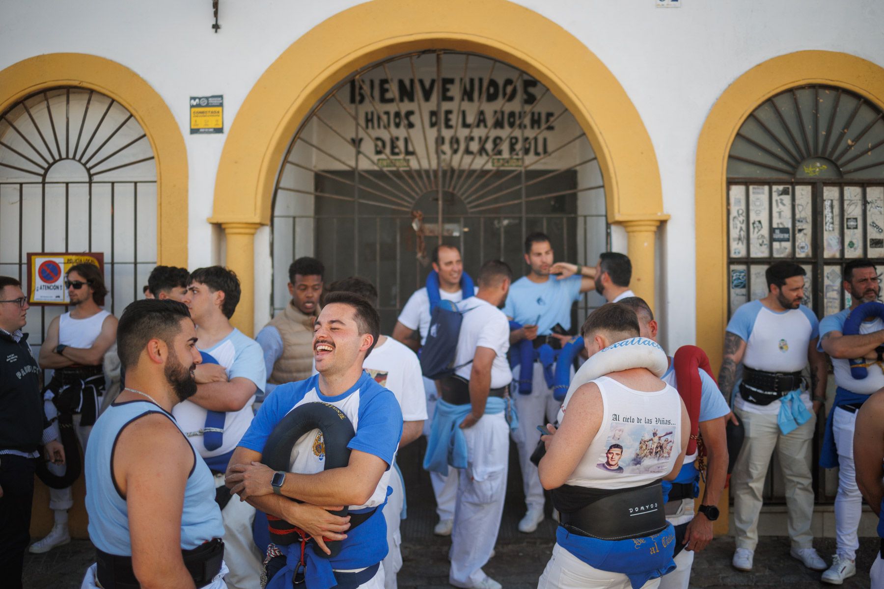 La Hermandad de la Exaltación en su salida este Viernes Santo