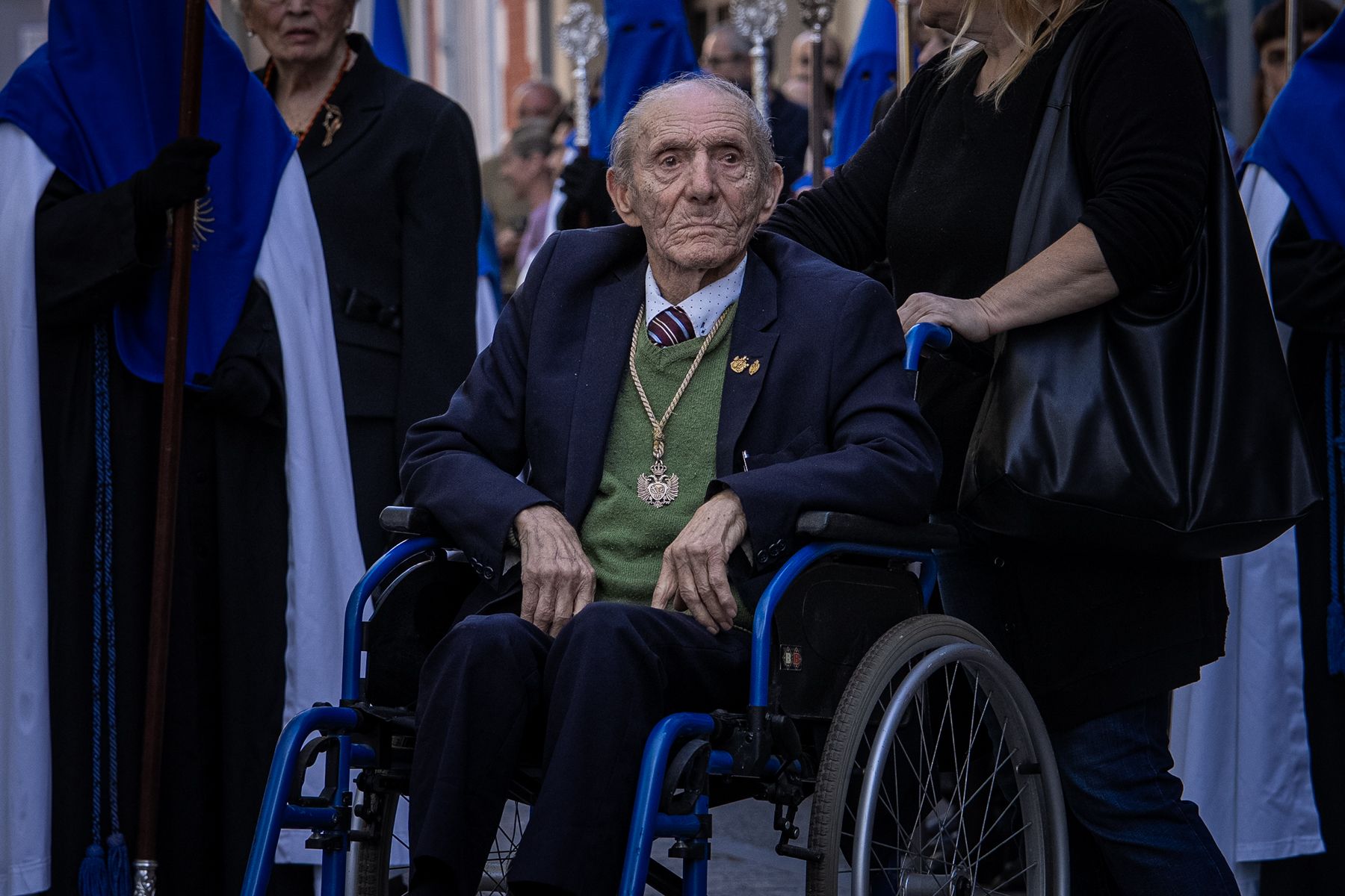 Viernes Santo en Cádiz  solemnidad entre Expiración, Descendimiento y Buena Muerte