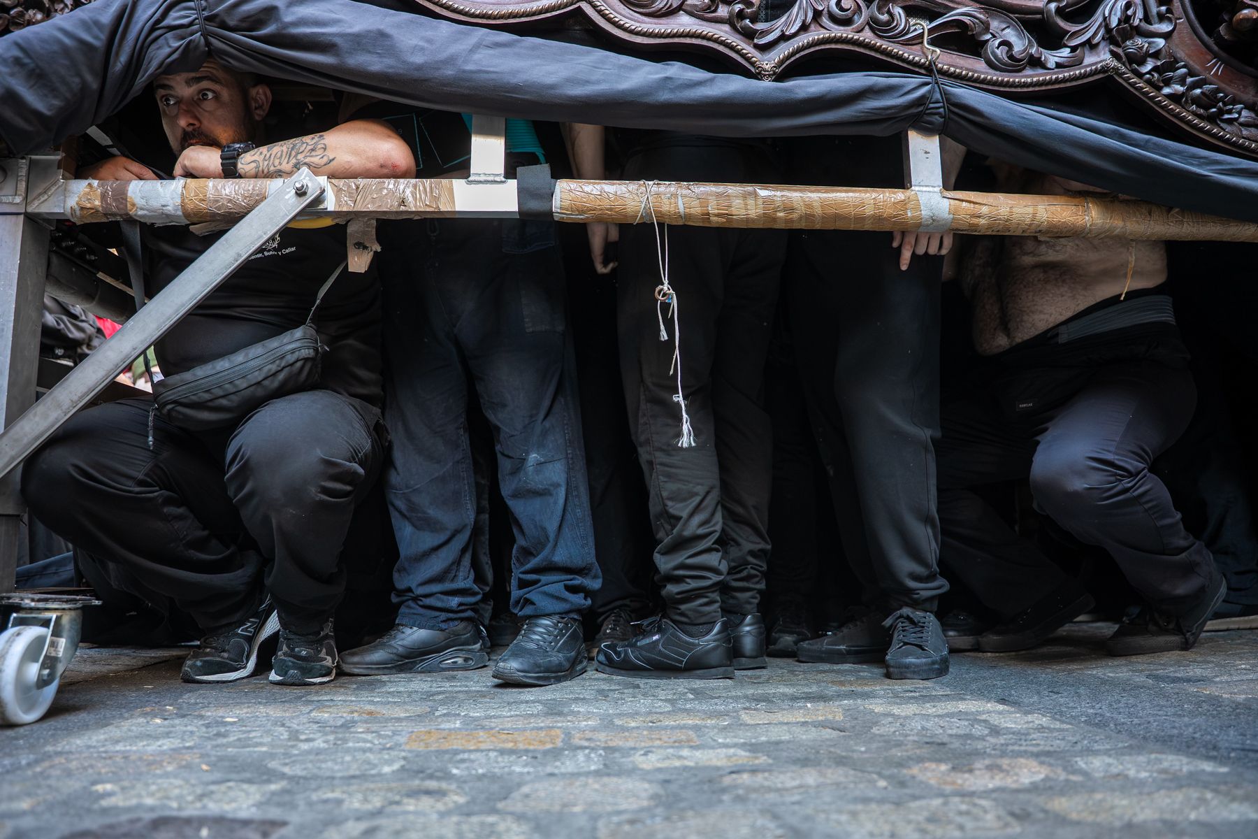 Viernes Santo en Cádiz  solemnidad entre Expiración, Descendimiento y Buena Muerte