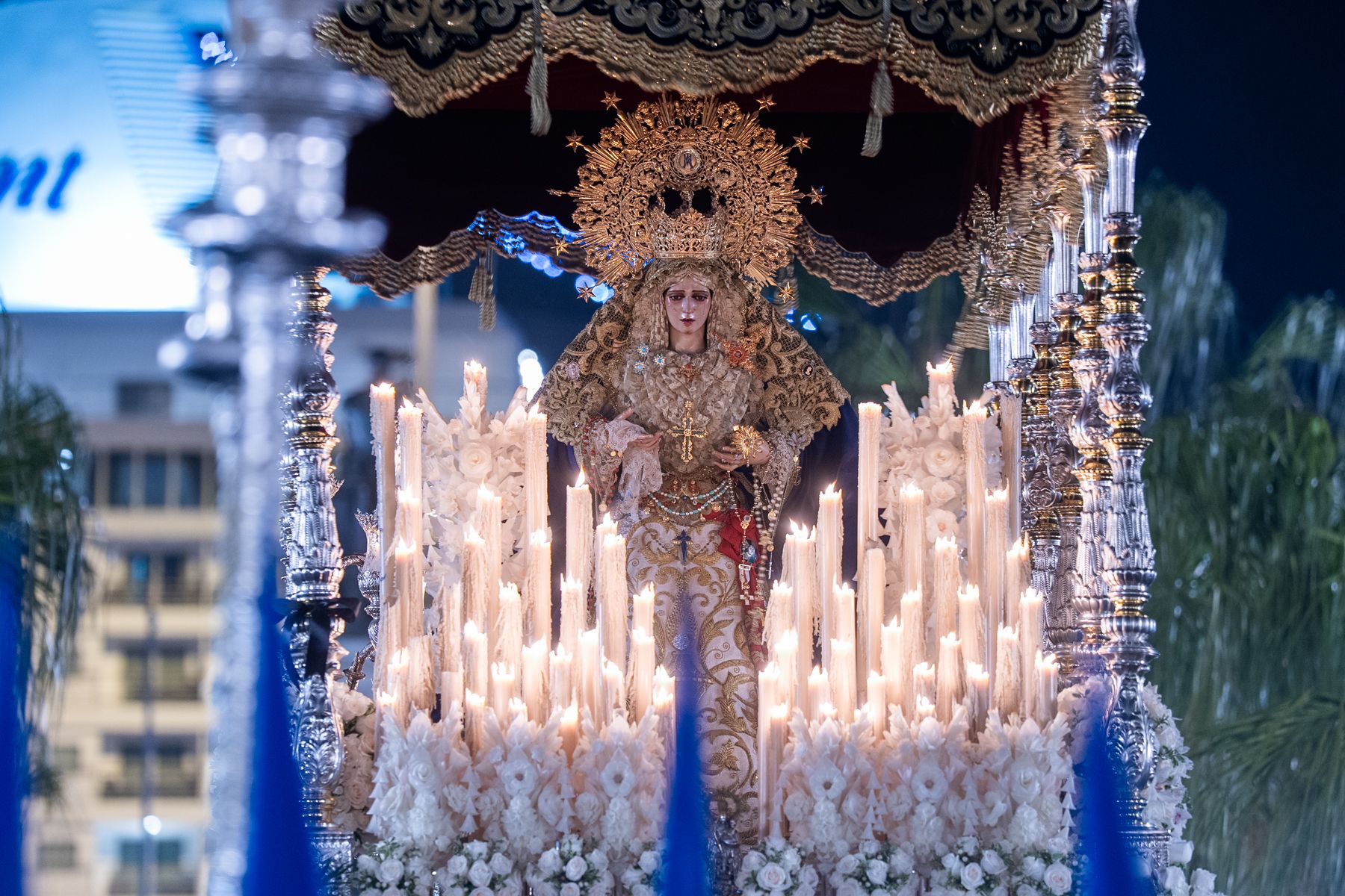 Viernes Santo en Cádiz  solemnidad entre Expiración, Descendimiento y Buena Muerte