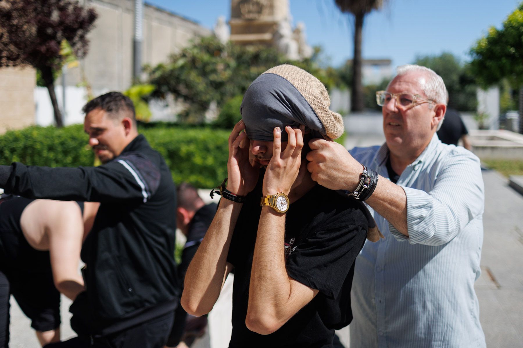 El Santo Entierro saliendo de la capilla del Calvario este Sábado Santo El Santo Entierro saliendo de la capilla del Calvario este Sábado Santo