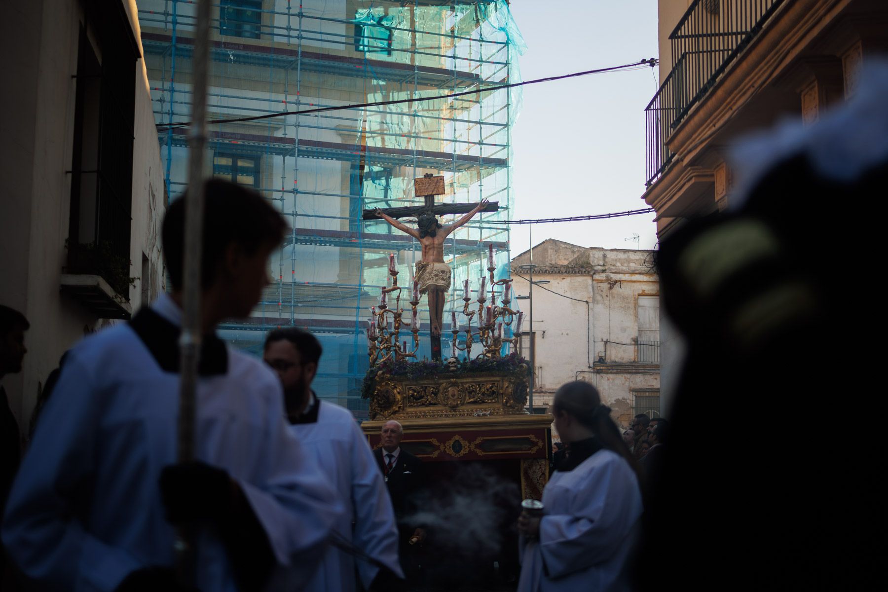 El Cristo de las Almas por la calle Barrancos El Cristo de las Almas por la calle Barrancos