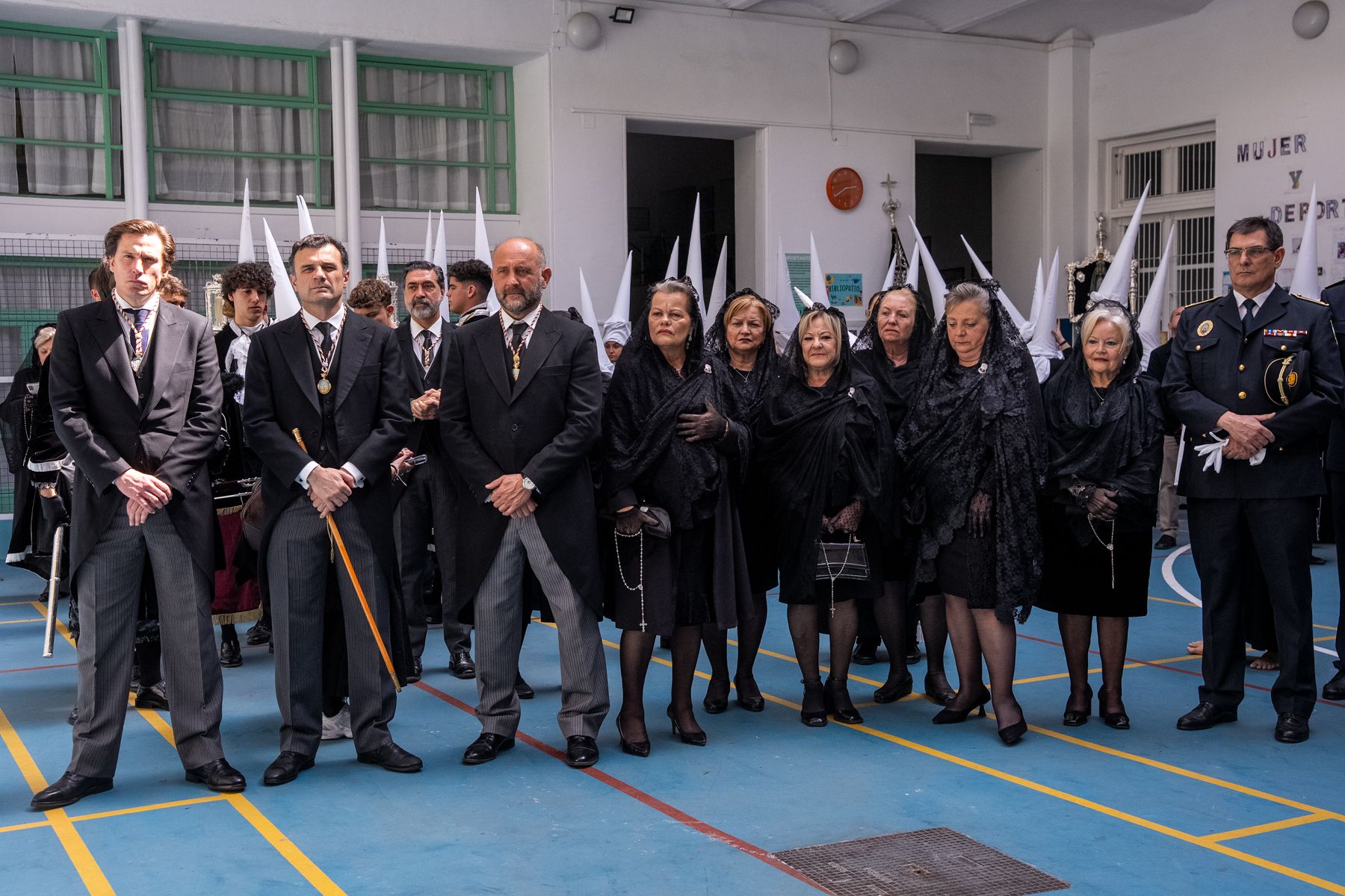 Sábado Santo en Cádiz: el Santo Entierro, desde el Oratorio de San Felipe Neri 2