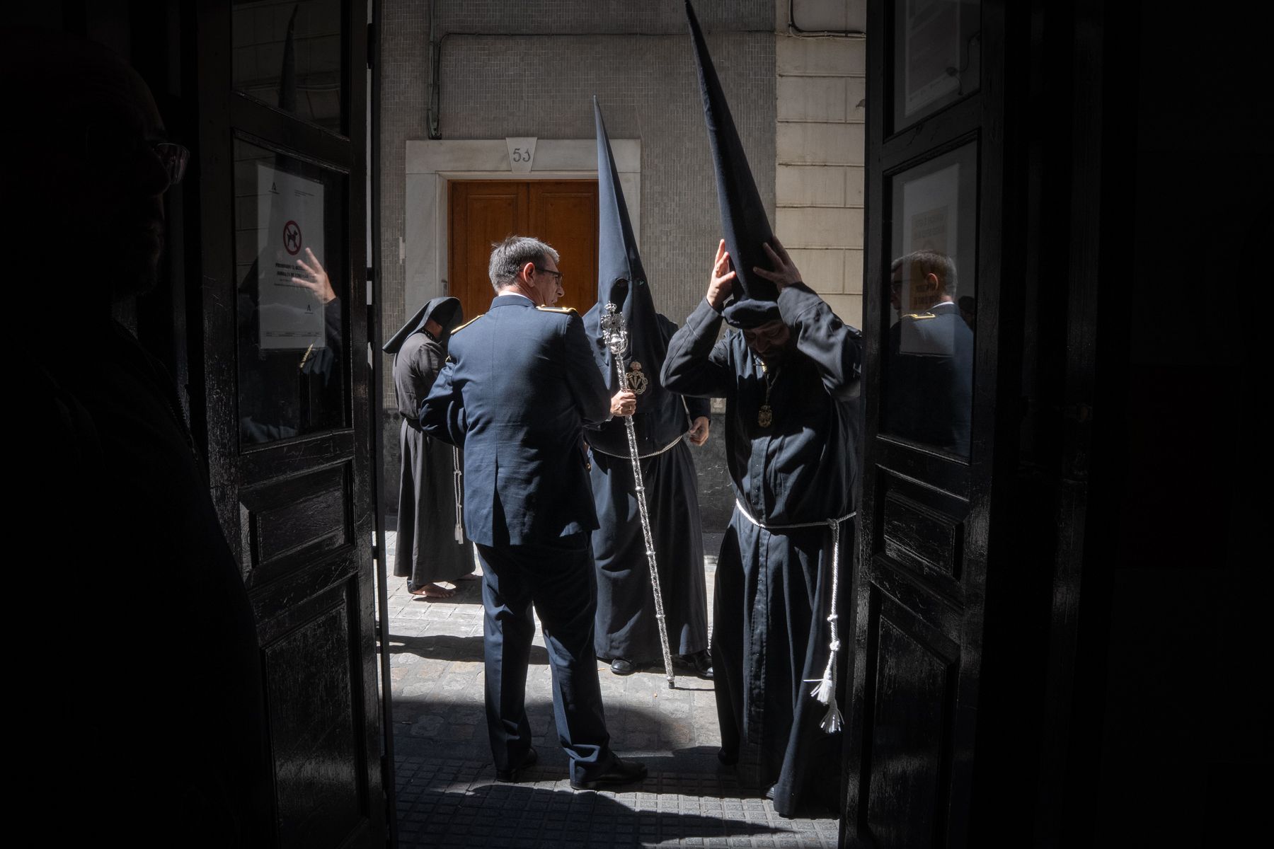 Sábado Santo en Cádiz: el Santo Entierro, desde el Oratorio de San Felipe Neri 6