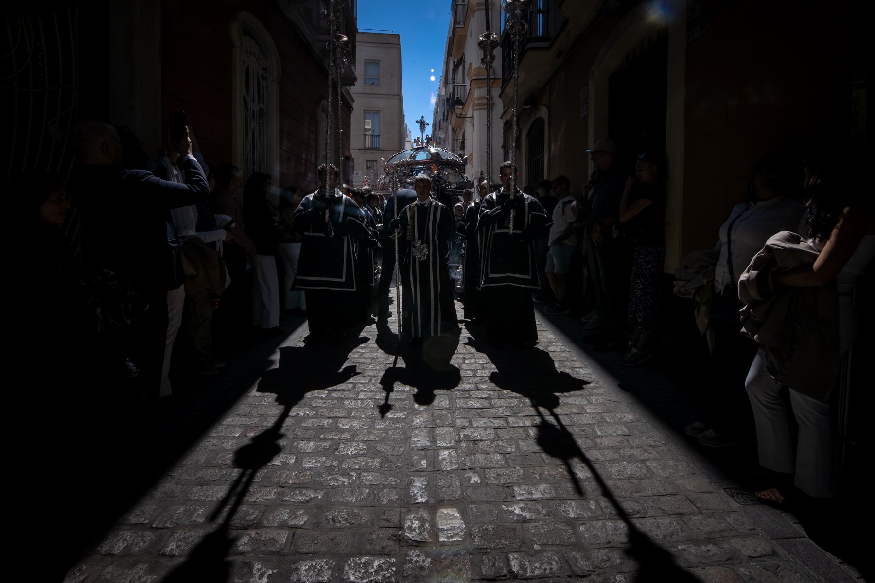 Sábado Santo en Cádiz: el Santo Entierro, desde el Oratorio de San Felipe Neri 9