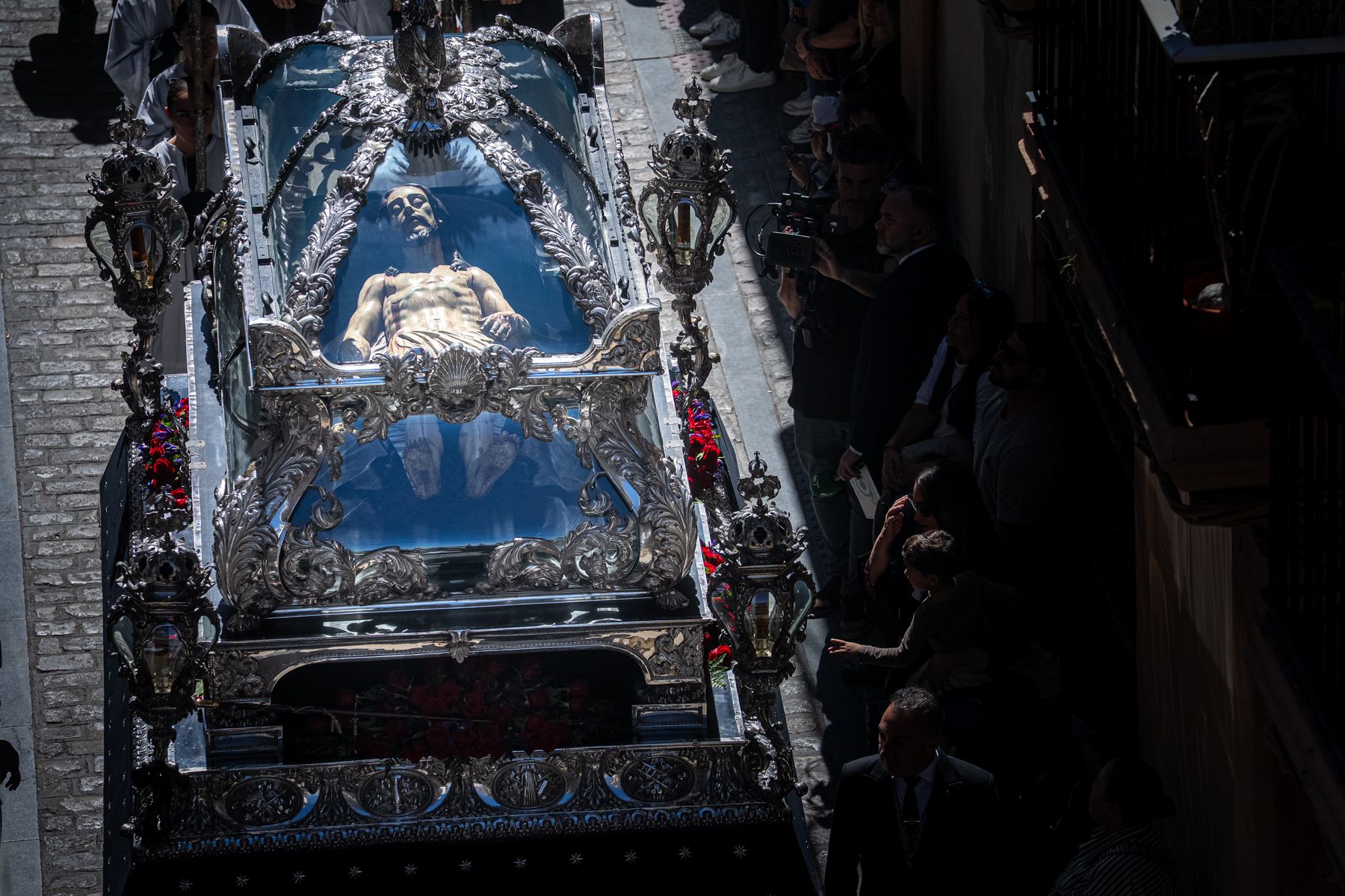 Sábado Santo en Cádiz: el Santo Entierro, desde el Oratorio de San Felipe Neri 12