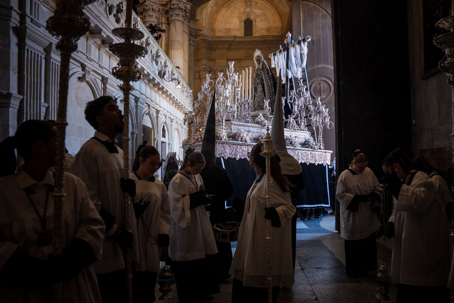 Sábado Santo en Cádiz: el Santo Entierro, desde el Oratorio de San Felipe Neri 15