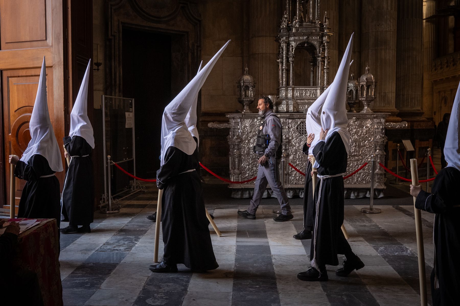 Sábado Santo en Cádiz: el Santo Entierro, desde el Oratorio de San Felipe Neri 19
