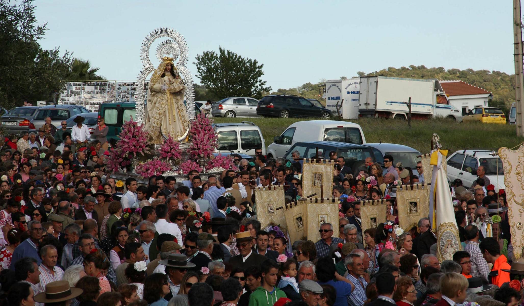 La romería de Nuestra Señora de Piedras Albas da comienzo este Domingo de Resurrección en las dos localidades de Huelva La romería de Nuestra Señora de Piedras Albas da comienzo este Domingo de Resurrección en las dos localidades de Huelva