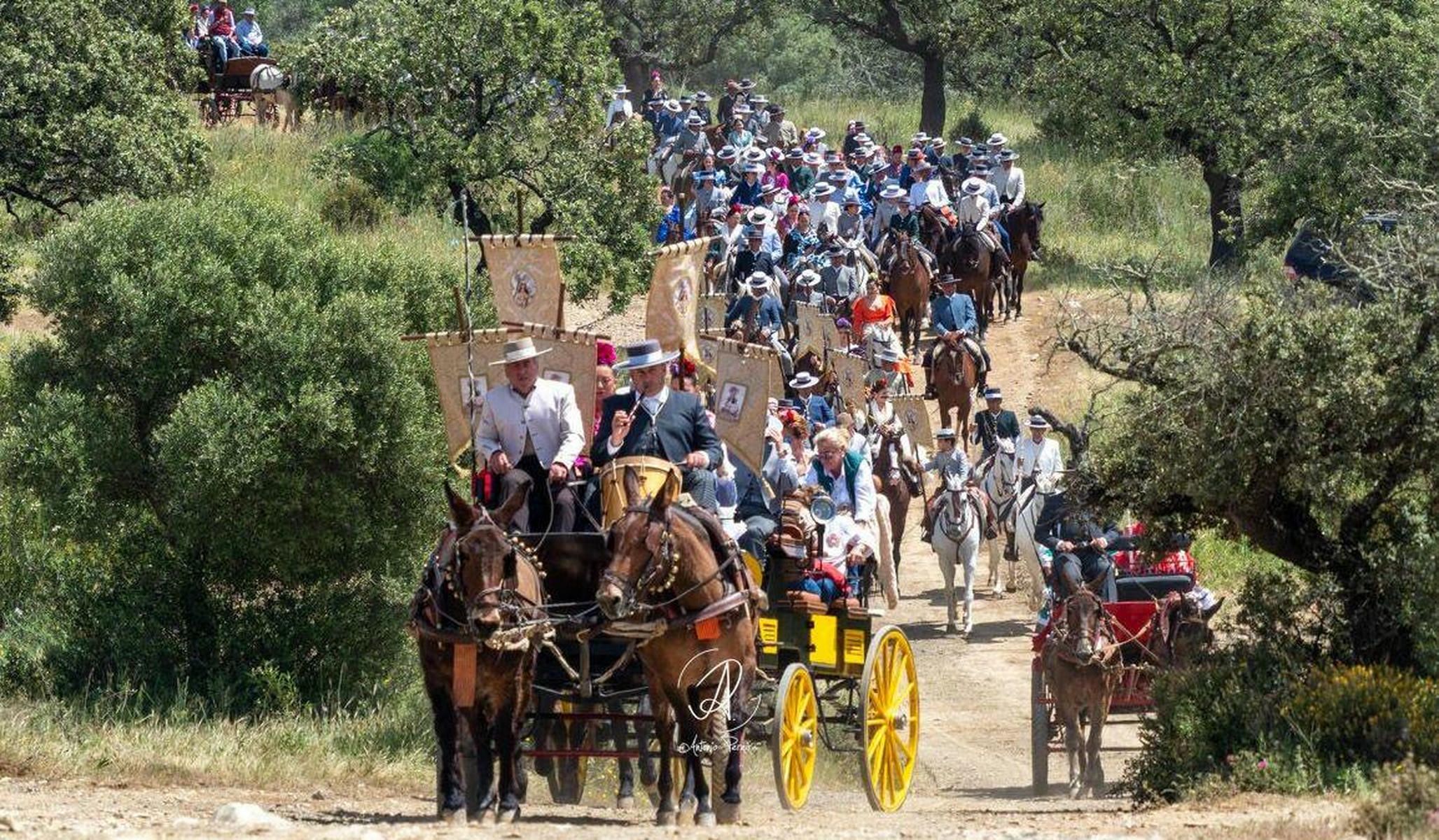 Los romeros de Nuestra Señora de Piedras Albas el pasado año en la primera romería de Huelva Los romeros de Nuestra Señora de Piedras Albas el pasado año en la primera romería de Huelva