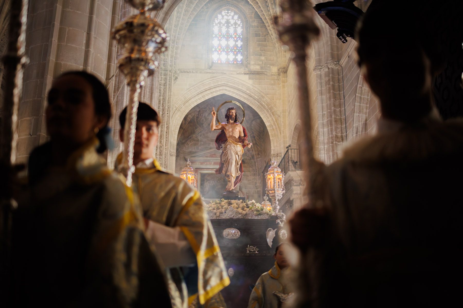El Resucitado en el interior de San Miguel. la salida desde San Miguel El Resucitado en el interior de San Miguel. la salida desde San Miguel