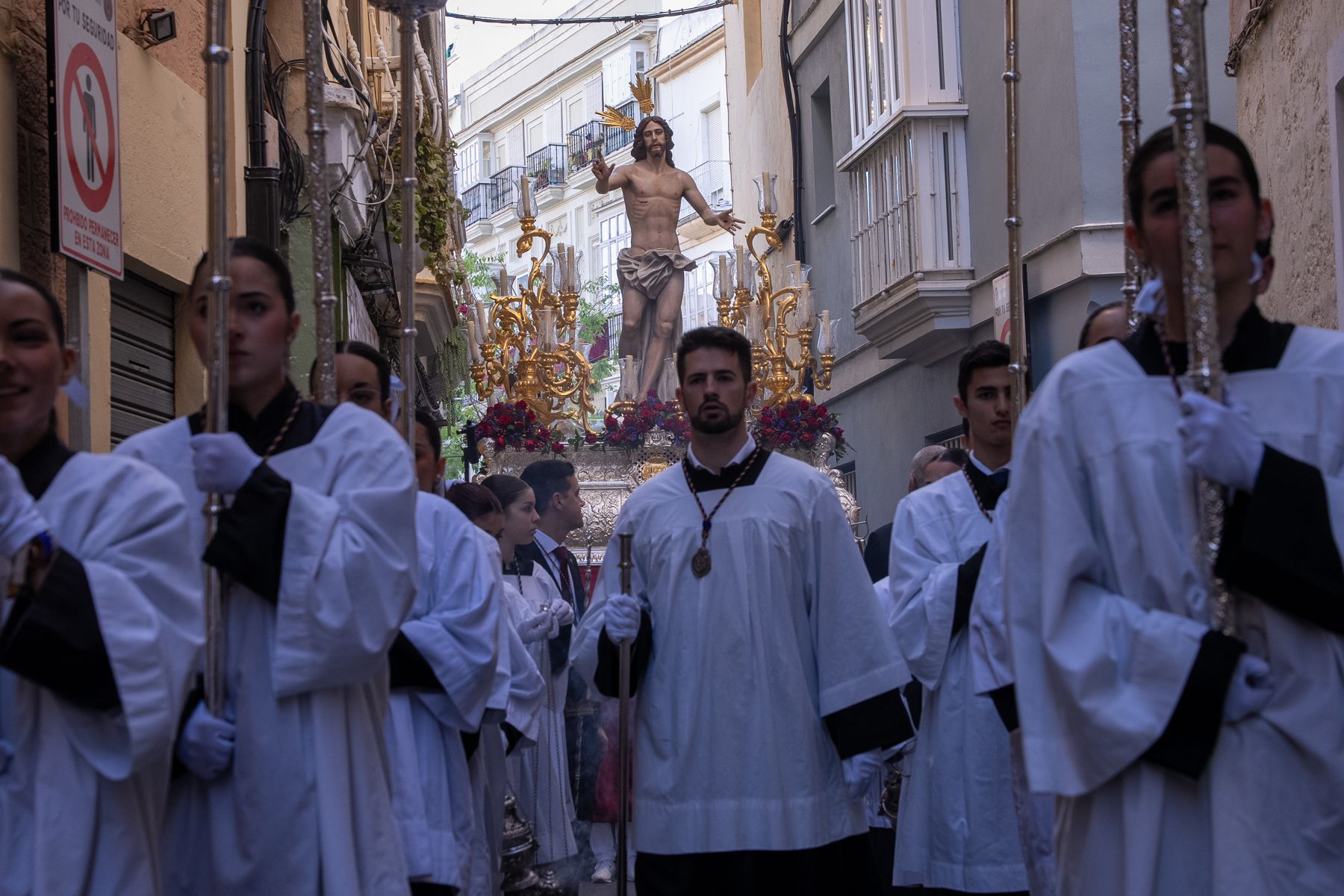 Domingo de Resurrección en Cádiz: luz, calor y el triunfo de la vida