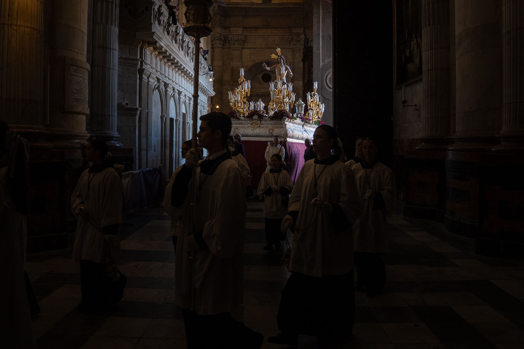 Domingo de Resurrección en Cádiz: luz, calor y el triunfo de la vida