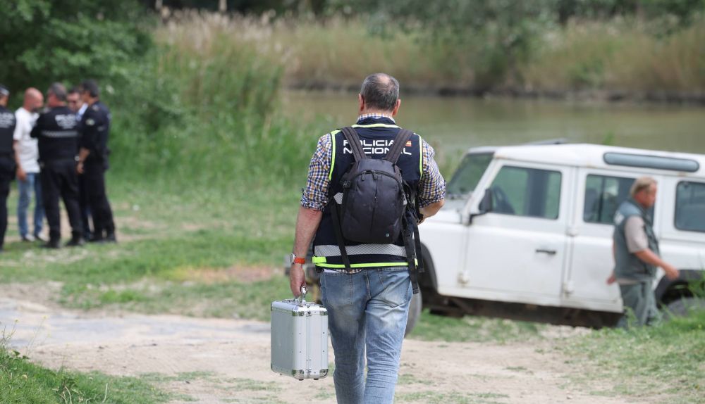 Llegada de la Policía Científica al lugar del accidente.