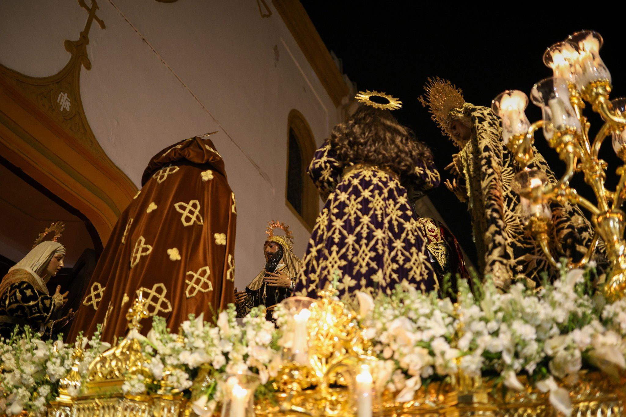El duelo de la Hermandad del Santo Entierro.