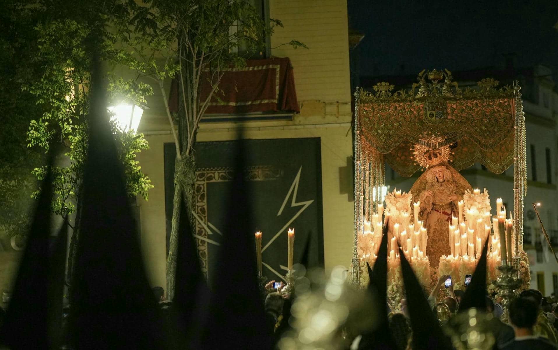La Virgen del Rosario en Sevilla.