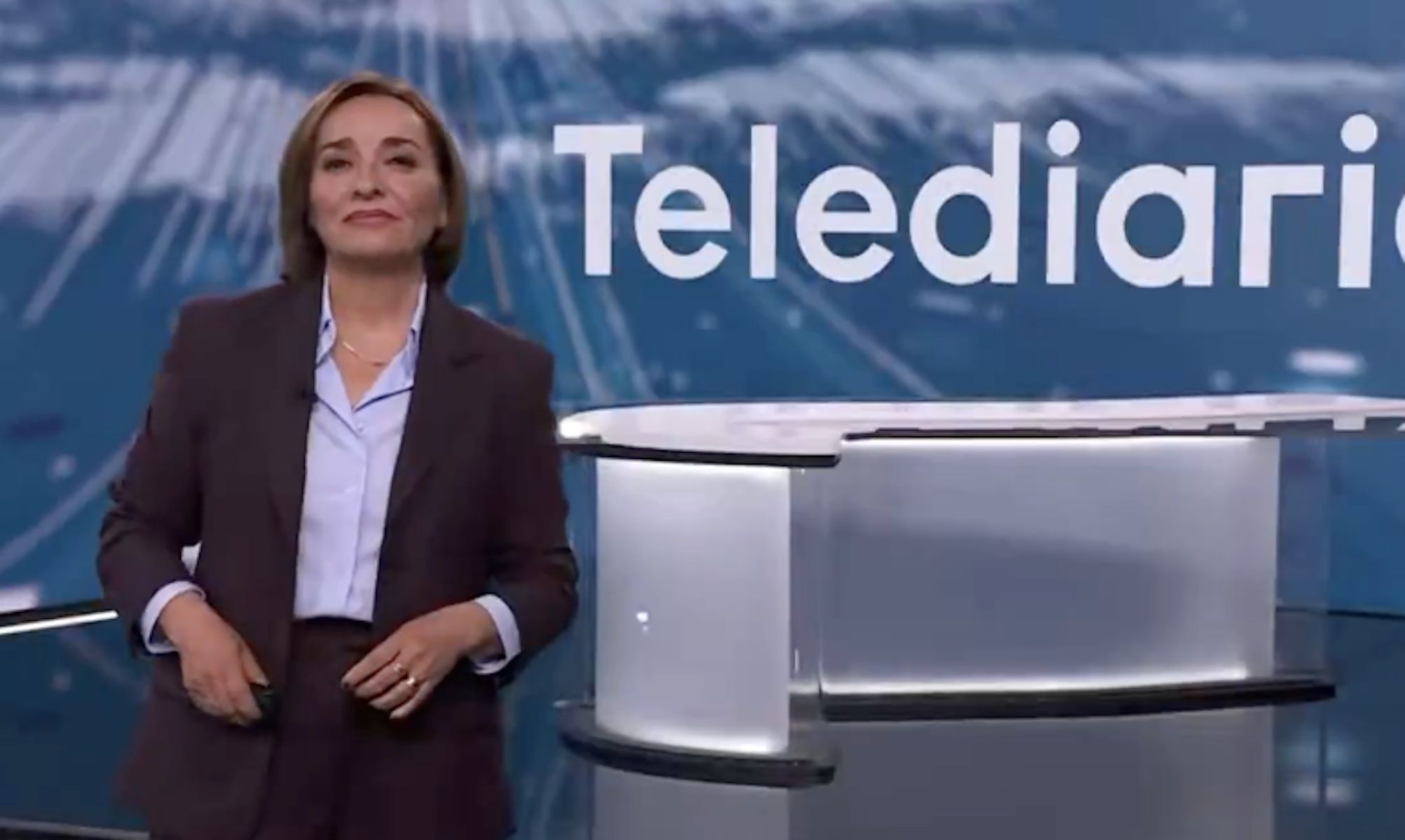 El aplaudido discurso de Pepa Bueno al final del Telediario por el ultimátum de Donald Trump a Irán.