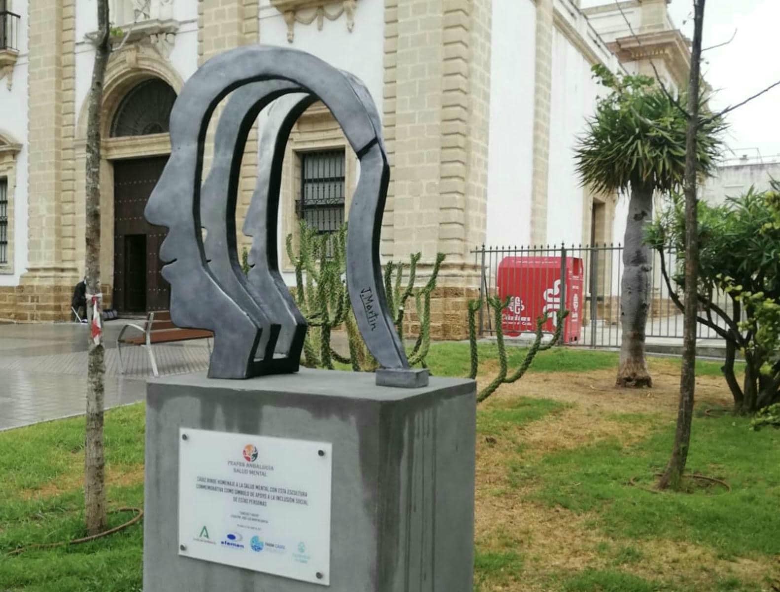 Cabezas y vacíos, vista general de la obra.