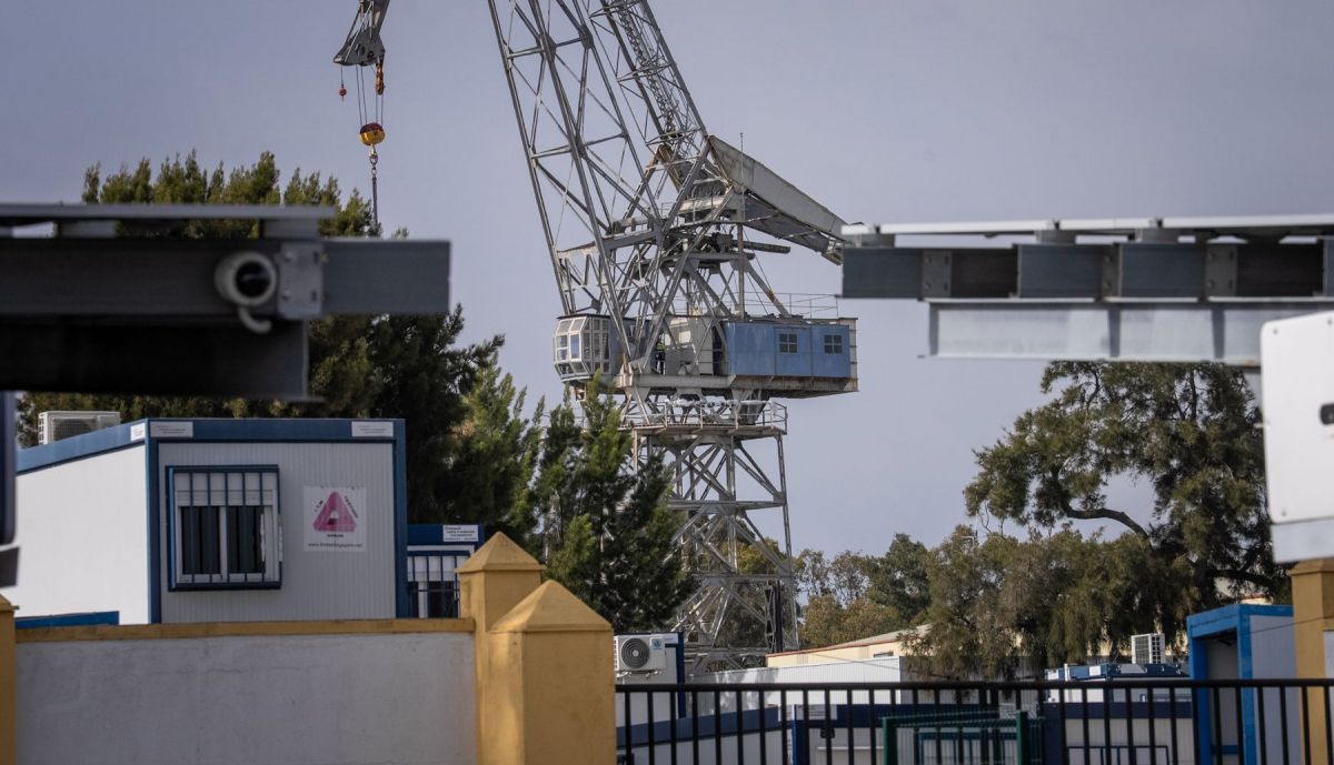 soldadores trabajadores metal navantia grua listas negras Manuel Balber Jesús Galván bahia cadiz