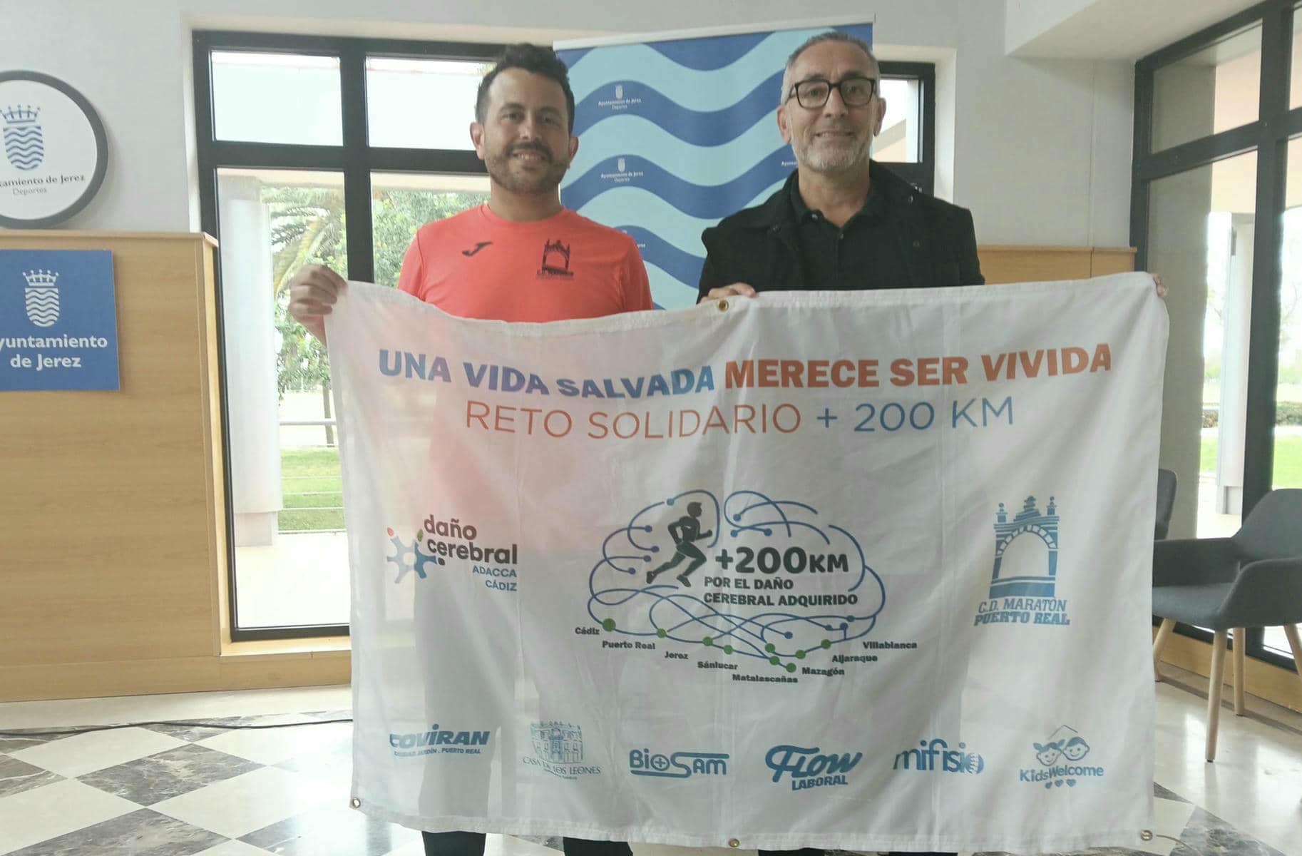El atleta jerezano Rubén Puerto recorrerá 200 kilómetros para recaudar fondos para la Asociación de Daño Cerebral de Cádiz (Adacca).
