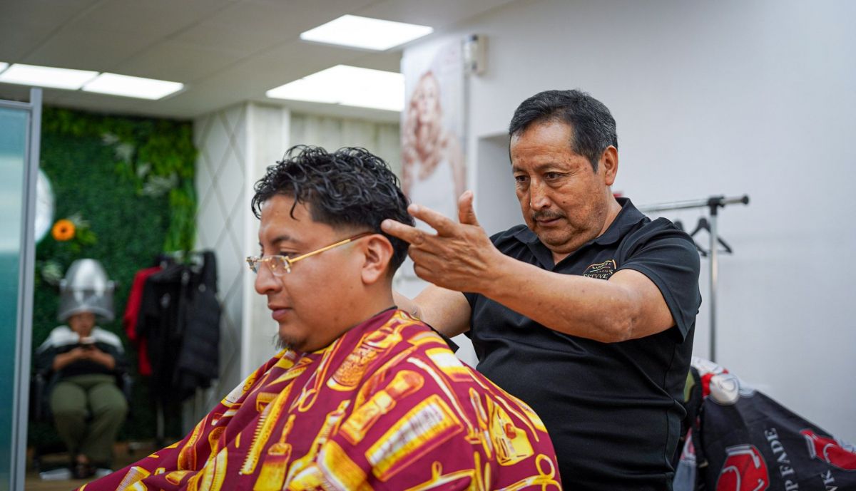 comercios en dificultades en barrio el cerezo por obras metro sevilla 27