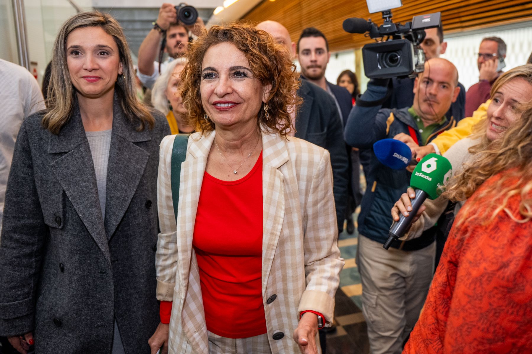 Juan Carlos Ruiz Boix Maria Jesus Montero PSOE A Cadiz comite director listas elecciones andaluzas 12