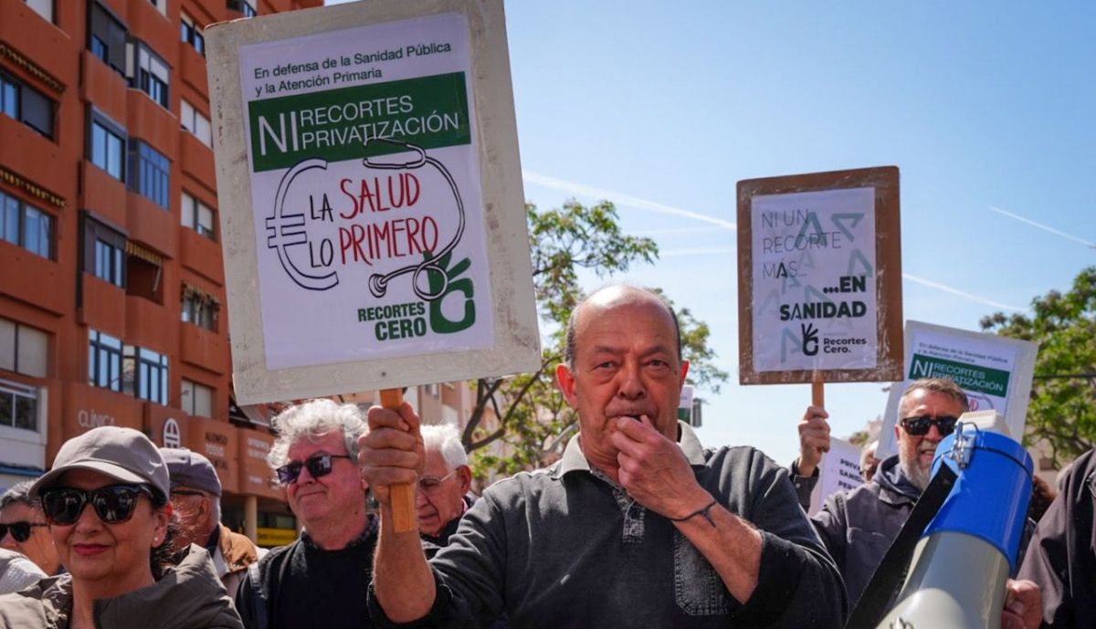 manifestacion sanidad publica Cadiz precampaña elecciones andaluzas