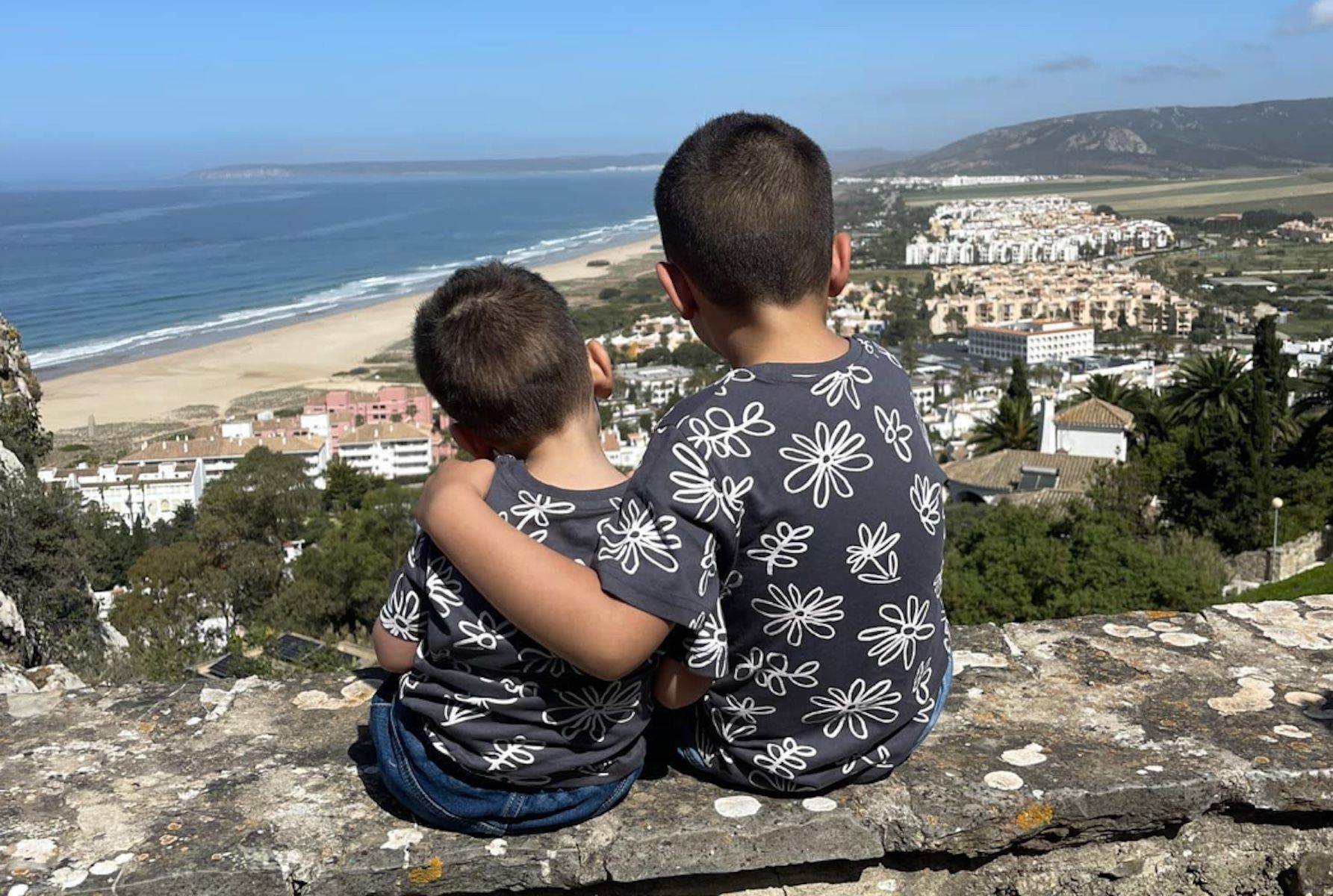 Marco, un niño de Tarifa con una enfermadad rara, no tendrá PTIS el próximo curso. Marco, un niño de Tarifa con una enfermadad rara, no tendrá PTIS el próximo curso.