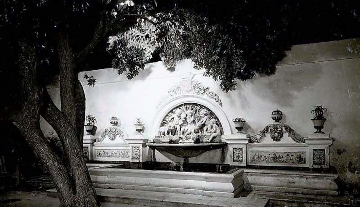 Fuente de los Niños en el parque Genovés.